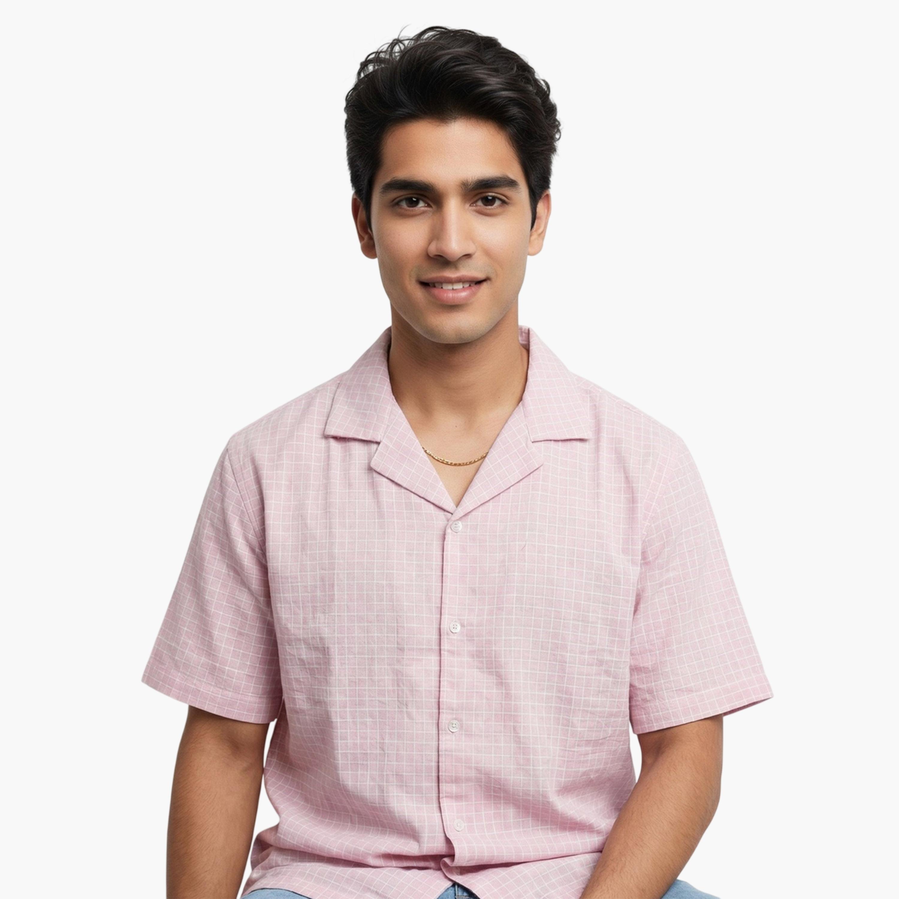 قميص كاجوال بنمط مربعات وقصة مريحة للرجال-men-clothing-shirts-image-6