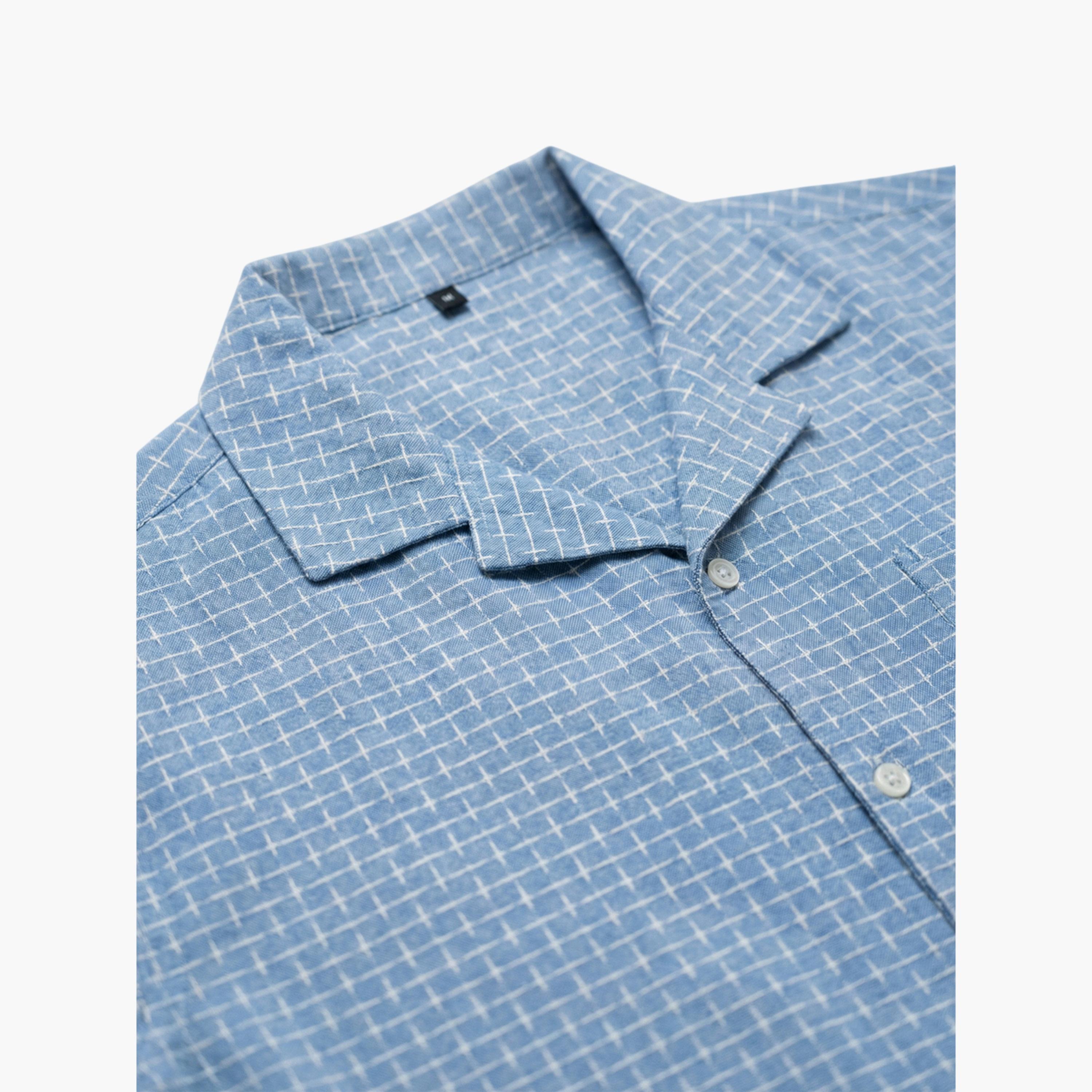 قميص كاجوال بنمط مربعات وقصة مريحة للرجال-men-clothing-shirts-image-5