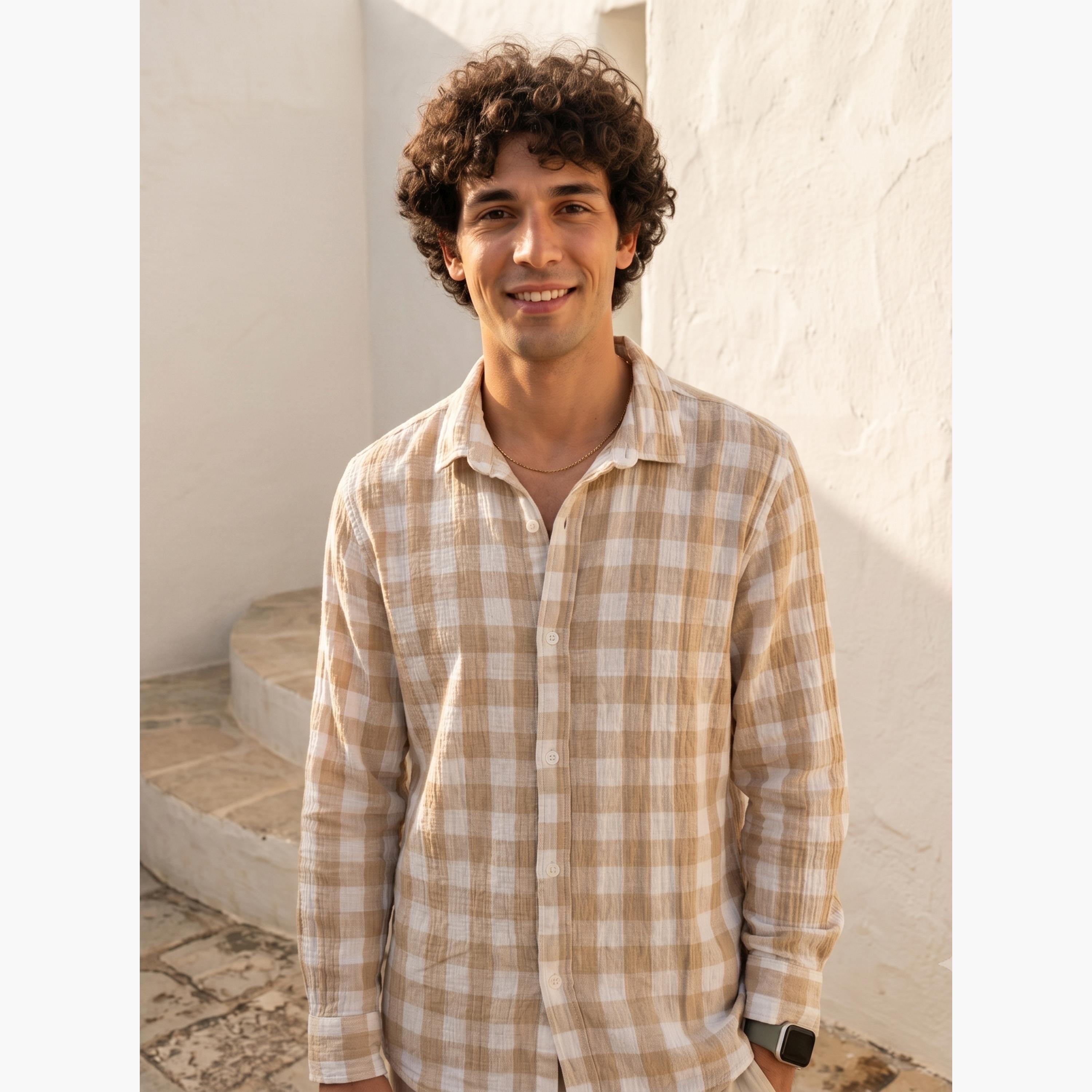قميص كاجوال بنمط مربعات وقصة مريحة للرجال-men-clothing-shirts-image-4