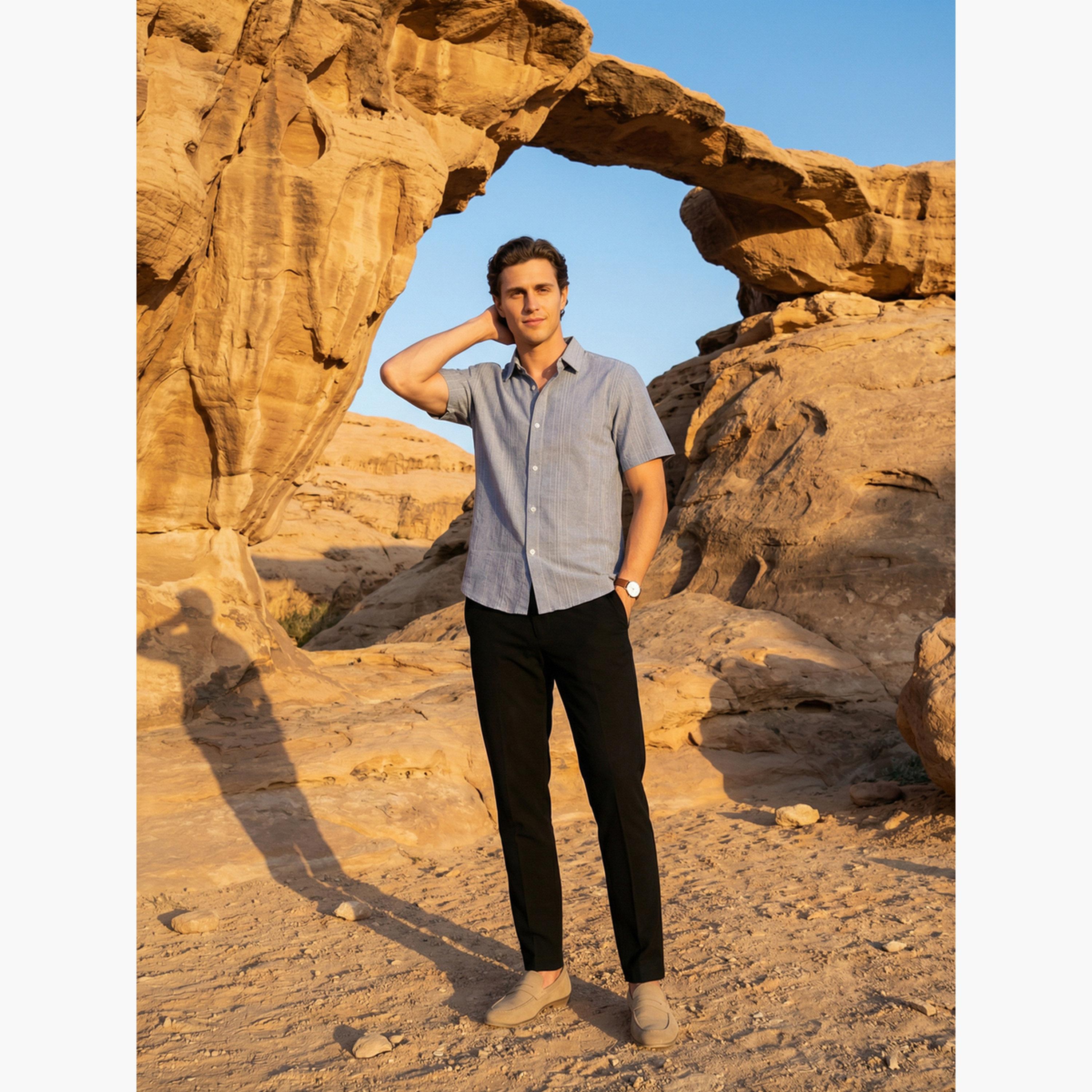 قميص كاجوال بأكمام قصيرة وقصة مريحة للرجال-men-clothing-shirts-image-2