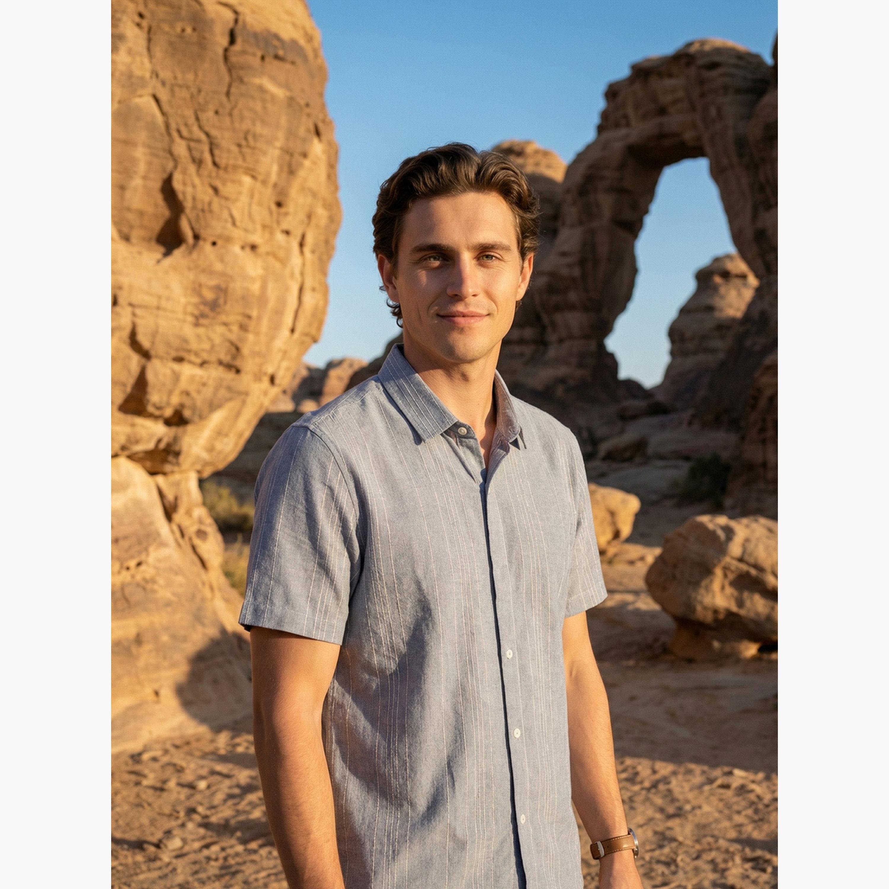 قميص كاجوال بأكمام قصيرة وقصة مريحة للرجال-men-clothing-shirts-image-6