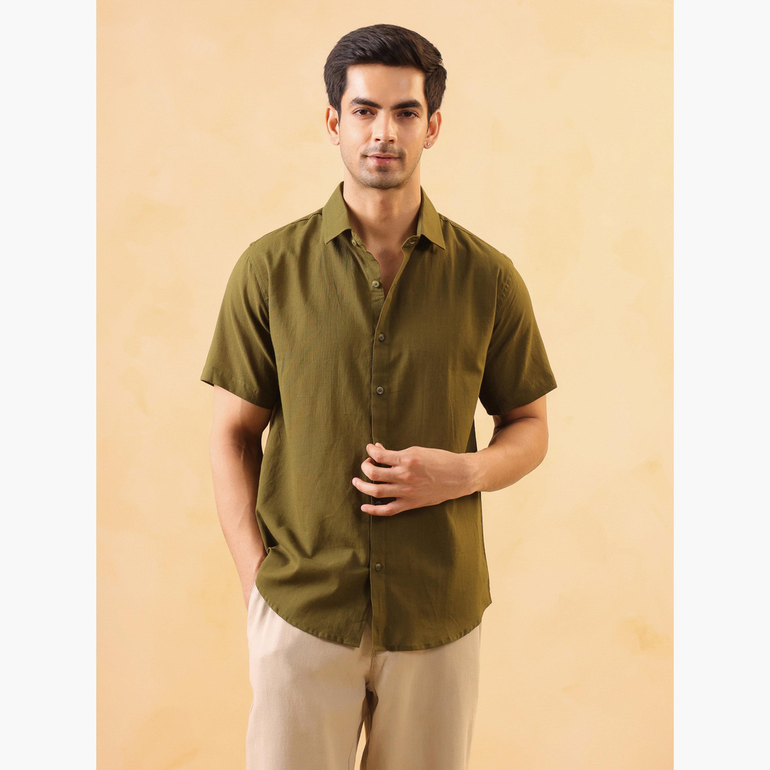 قميص قطن بقصة عادية للرجال-men-clothing-shirts-image-1
