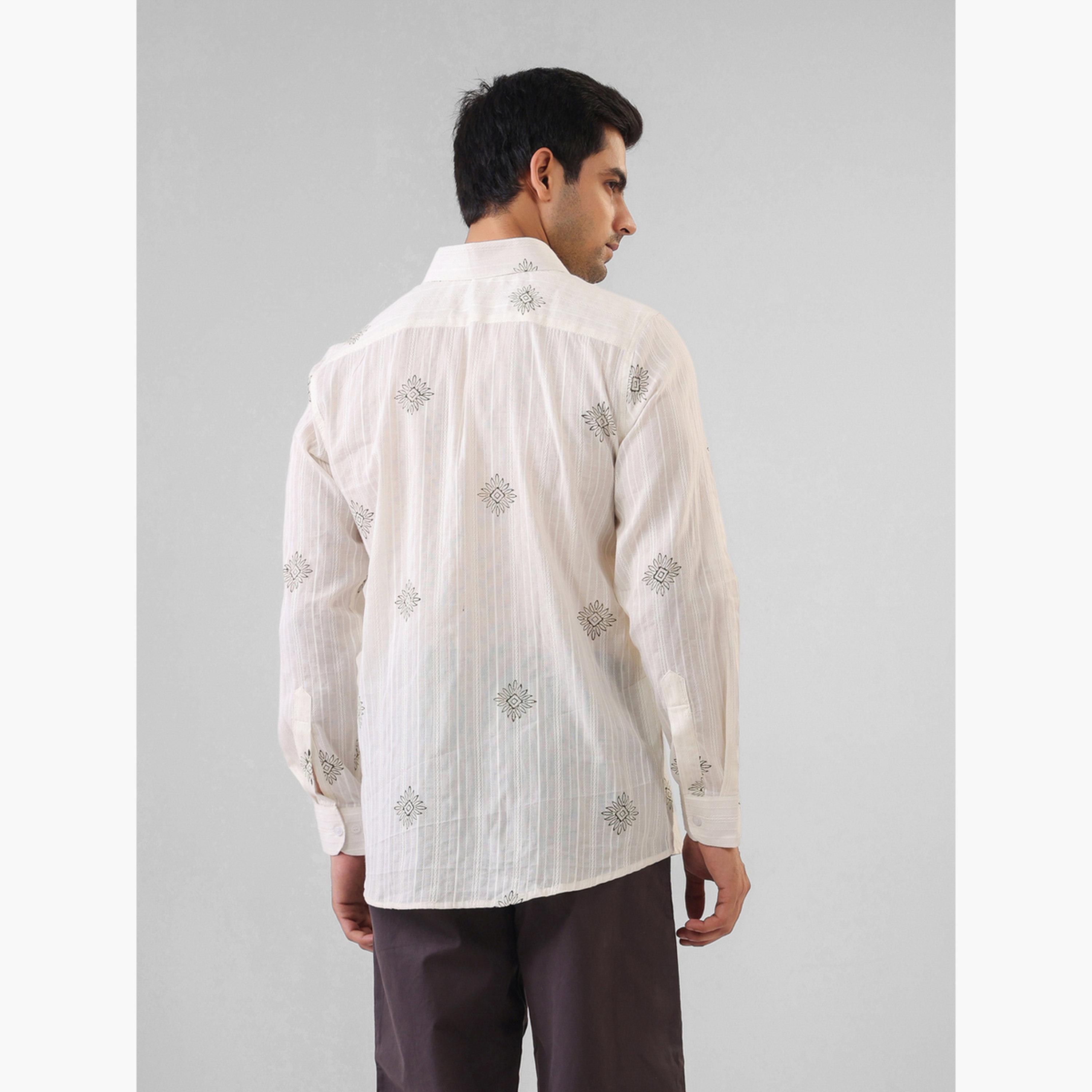 قميص قطن مطبوع بقصة مريحة للرجال-men-clothing-shirts-image-5