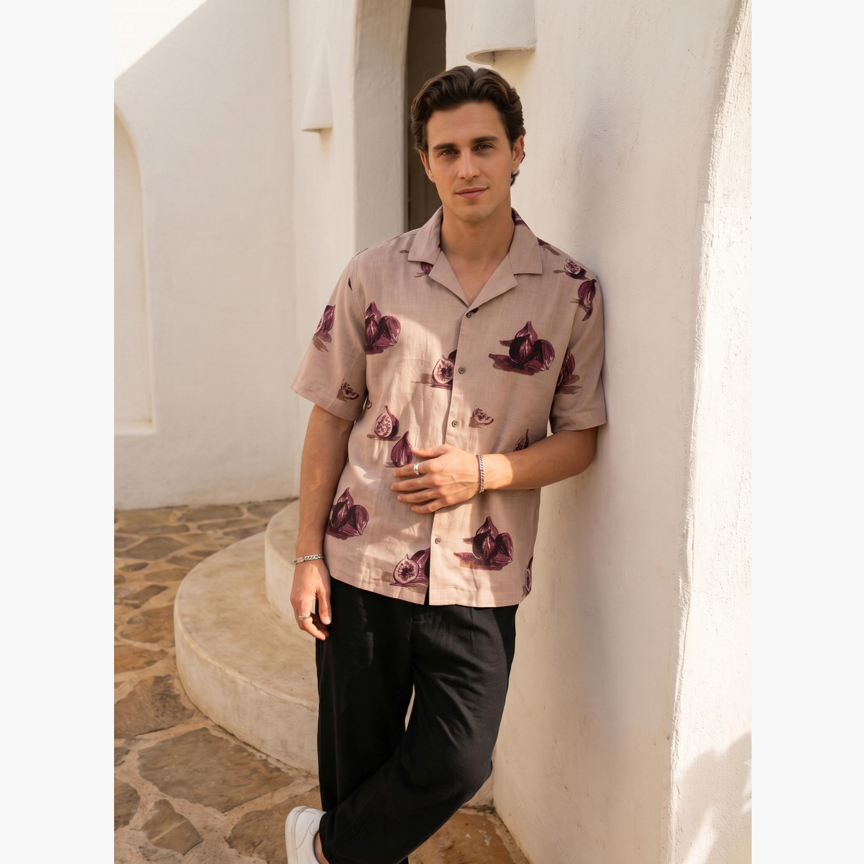 قميص بقصة مريحة وياقة ريزورت وطبعة تين بالكامل للرجال-men-clothing-shirts-image-4