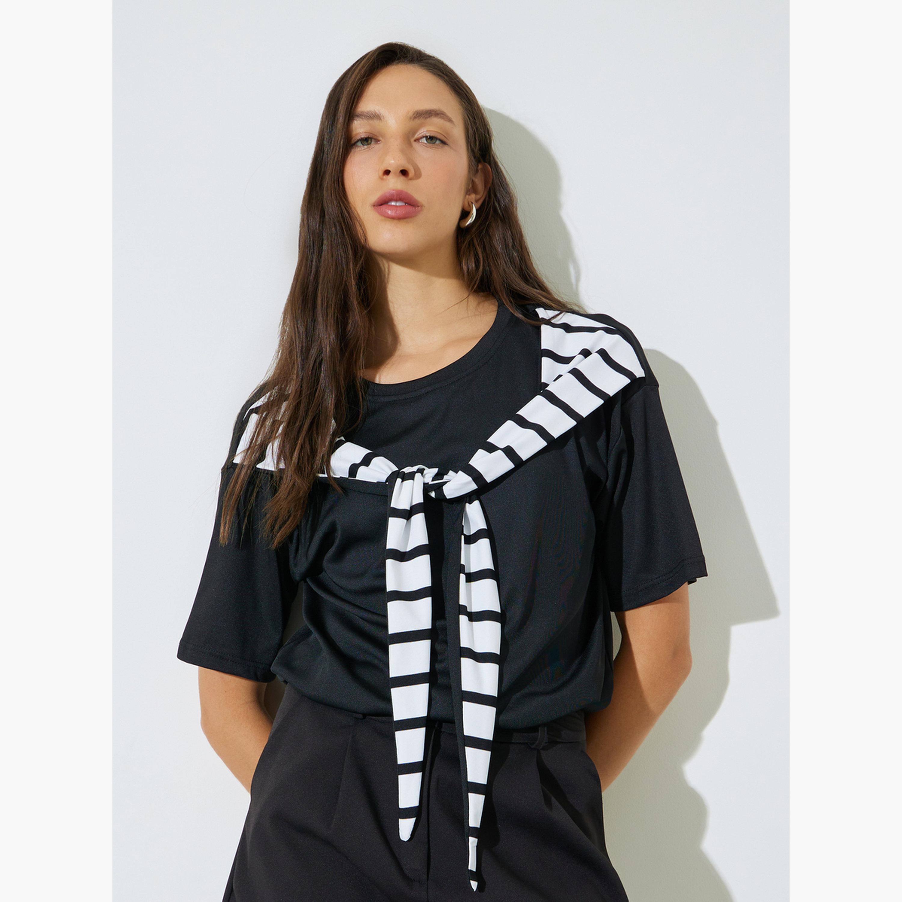 Styli Black Striped Overlay Oversized Knit Top-women-clothing-shirtsandblouses-blouses-image-4