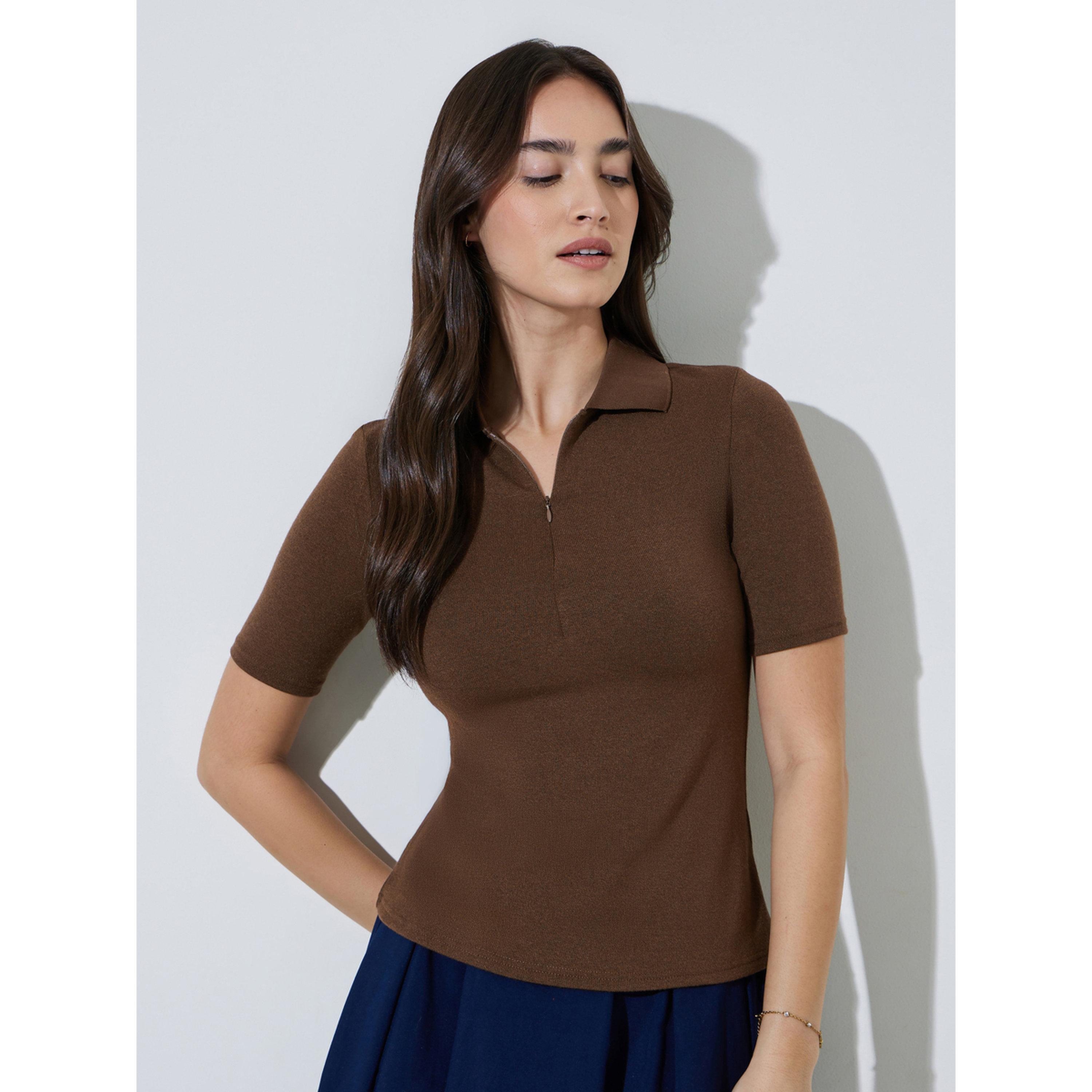 Styli Brown Collared Knitted Short Sleeve Top Front Zipper-women-clothing-tshirts-image-1