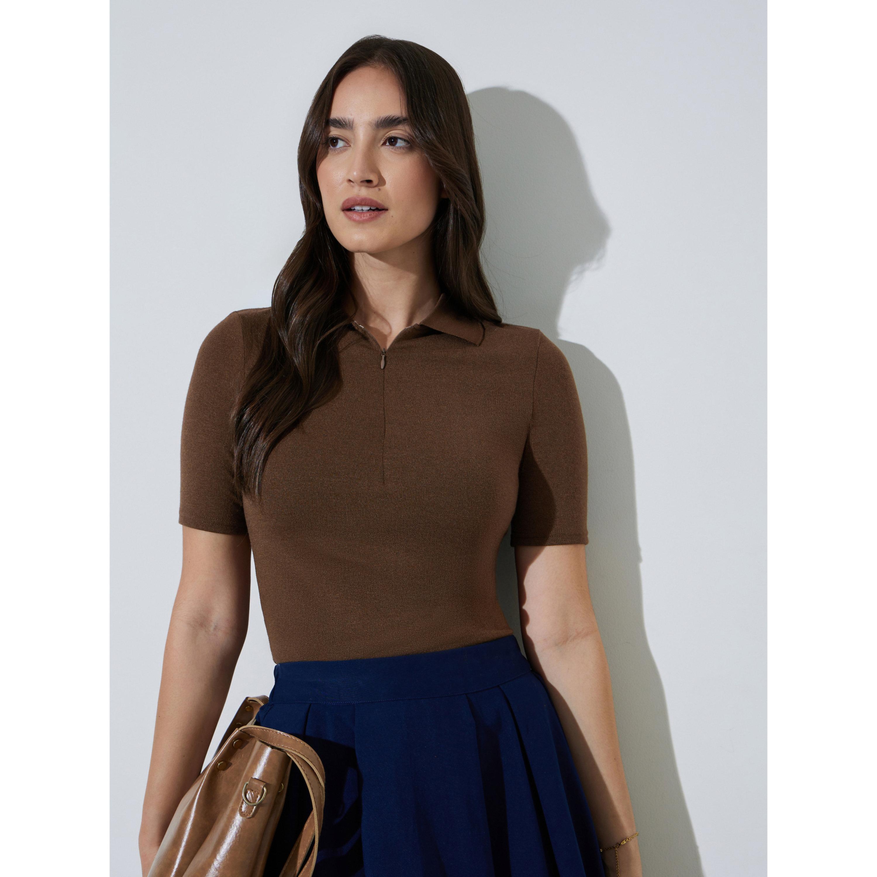Styli Brown Collared Knitted Short Sleeve Top Front Zipper-women-clothing-tshirts-image-3