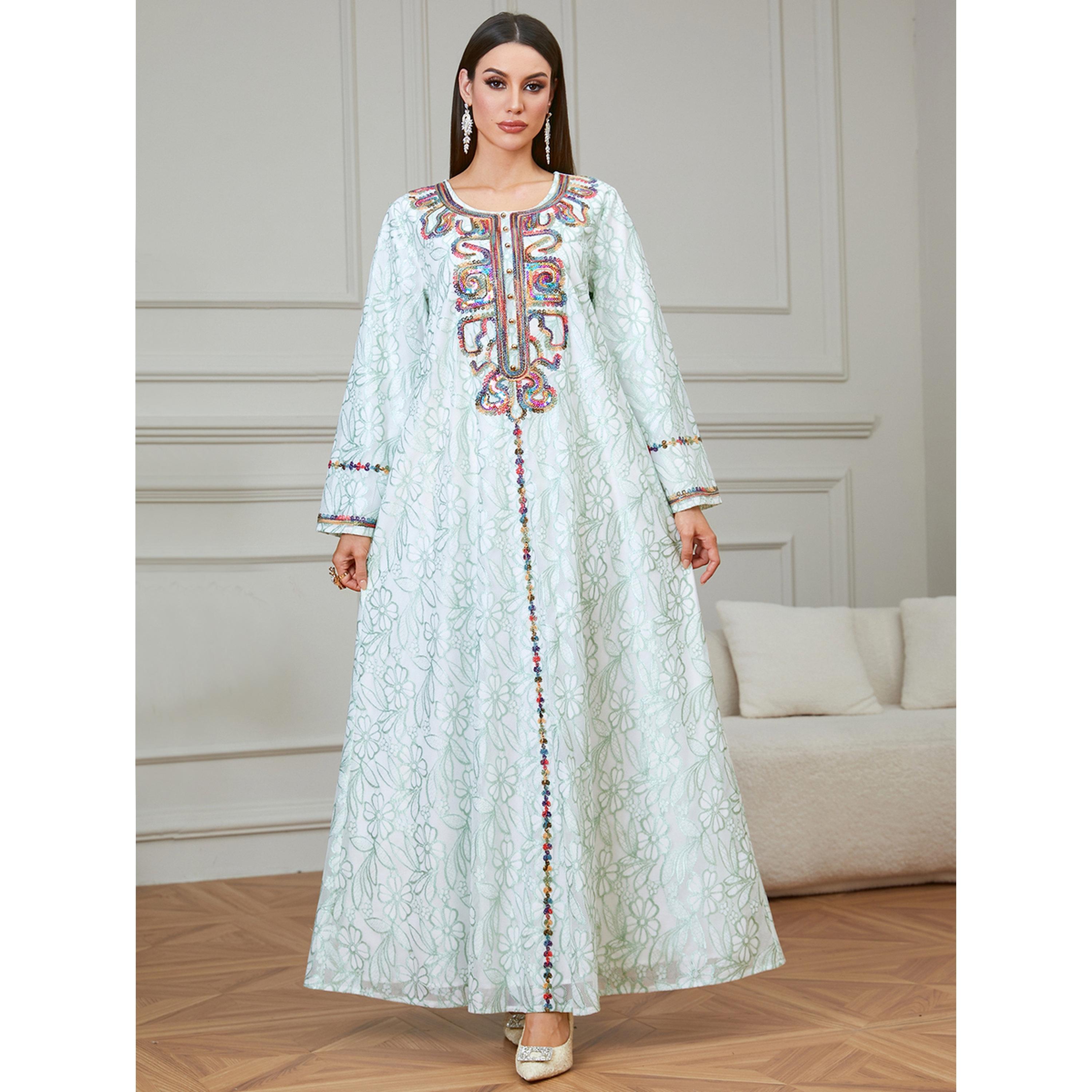 جلابية طويلة مطرزة بأكمام طويلة لون أخضر-women-arabicclothing-jalabiyas-image-1