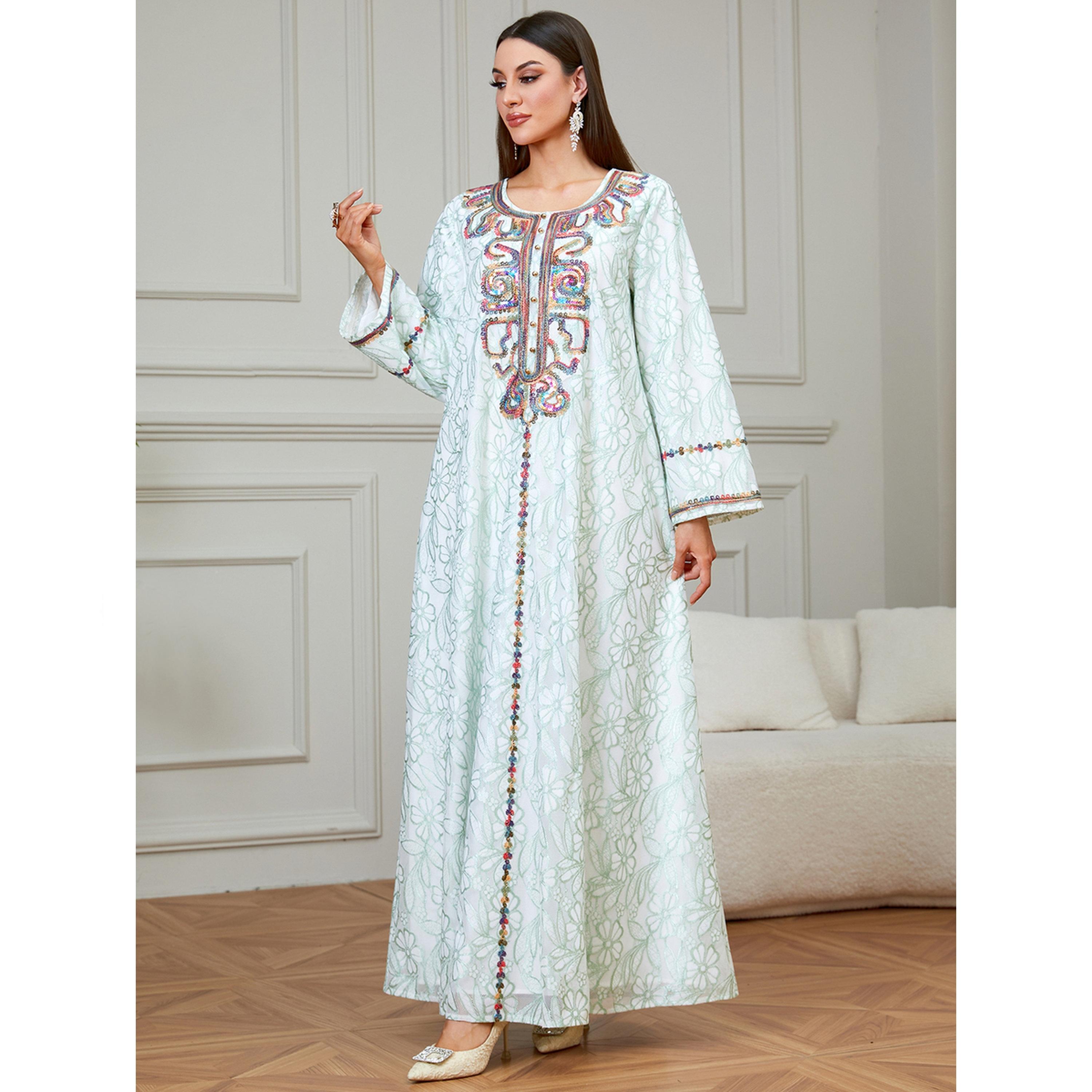 جلابية طويلة مطرزة بأكمام طويلة لون أخضر-women-arabicclothing-jalabiyas-image-3