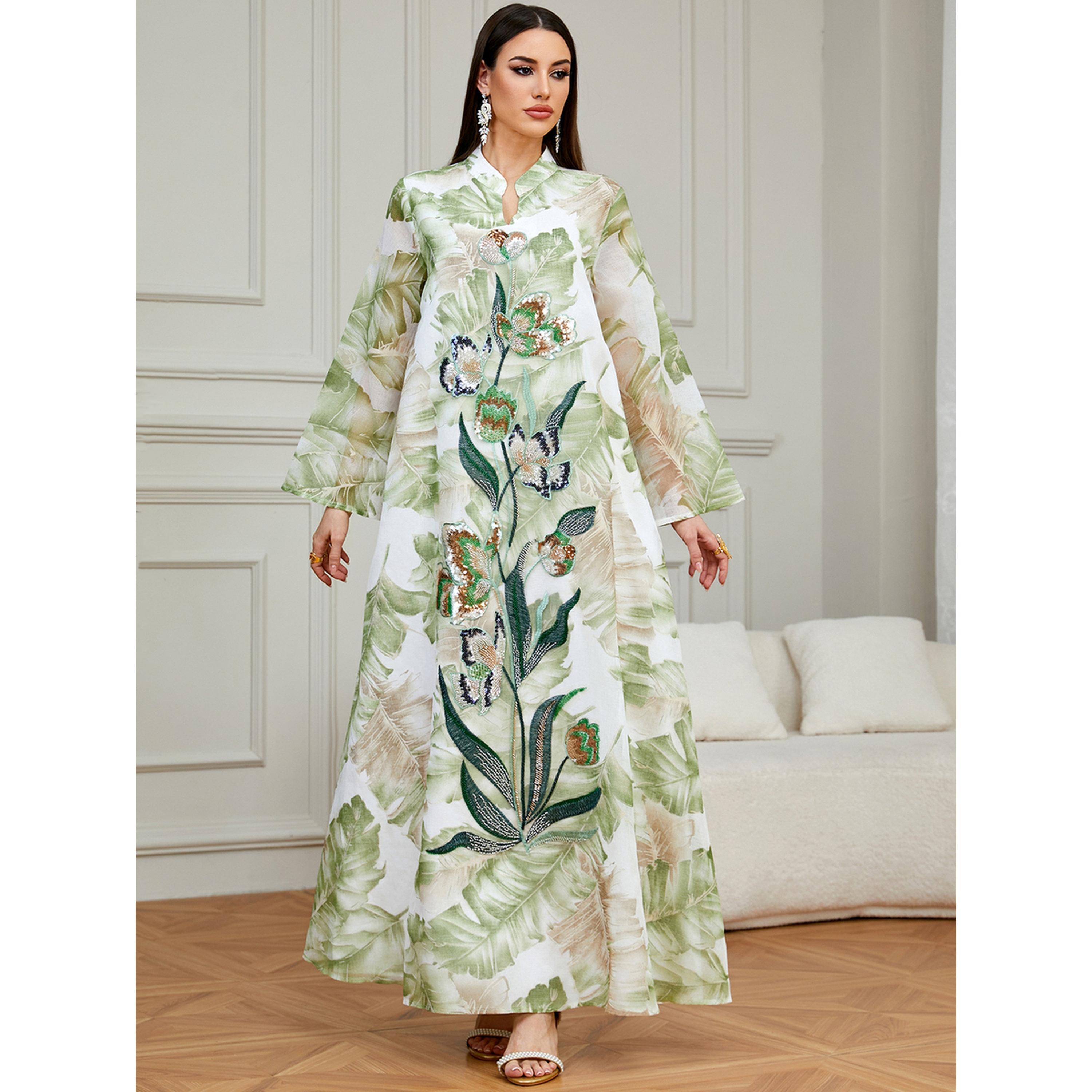 جلابية طويلة بحافة واسعة بالترتر وطبعة أوراق شجر لون أخضر-women-arabicclothing-jalabiyas-image-3