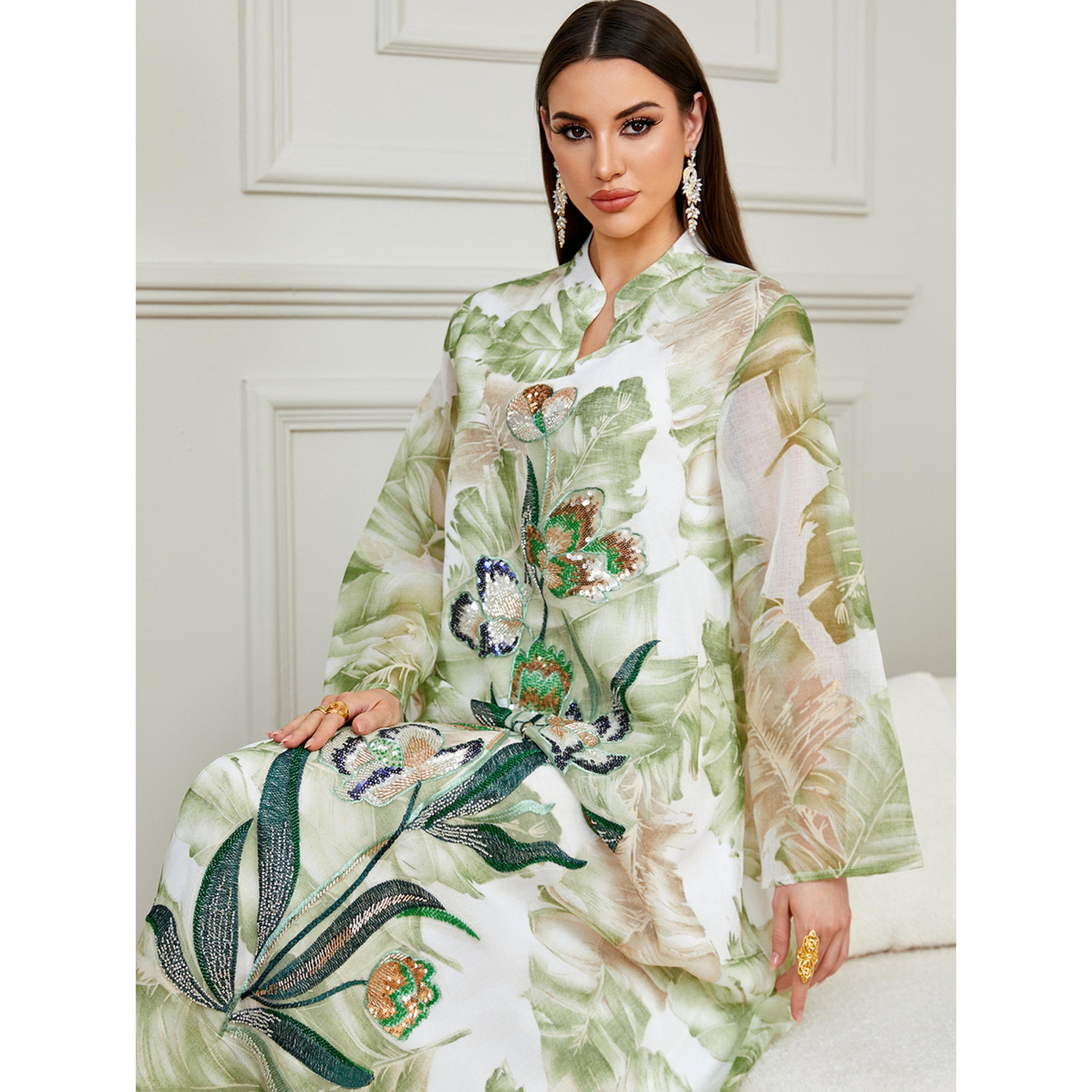 جلابية طويلة بحافة واسعة بالترتر وطبعة أوراق شجر لون أخضر-women-arabicclothing-jalabiyas-image-5