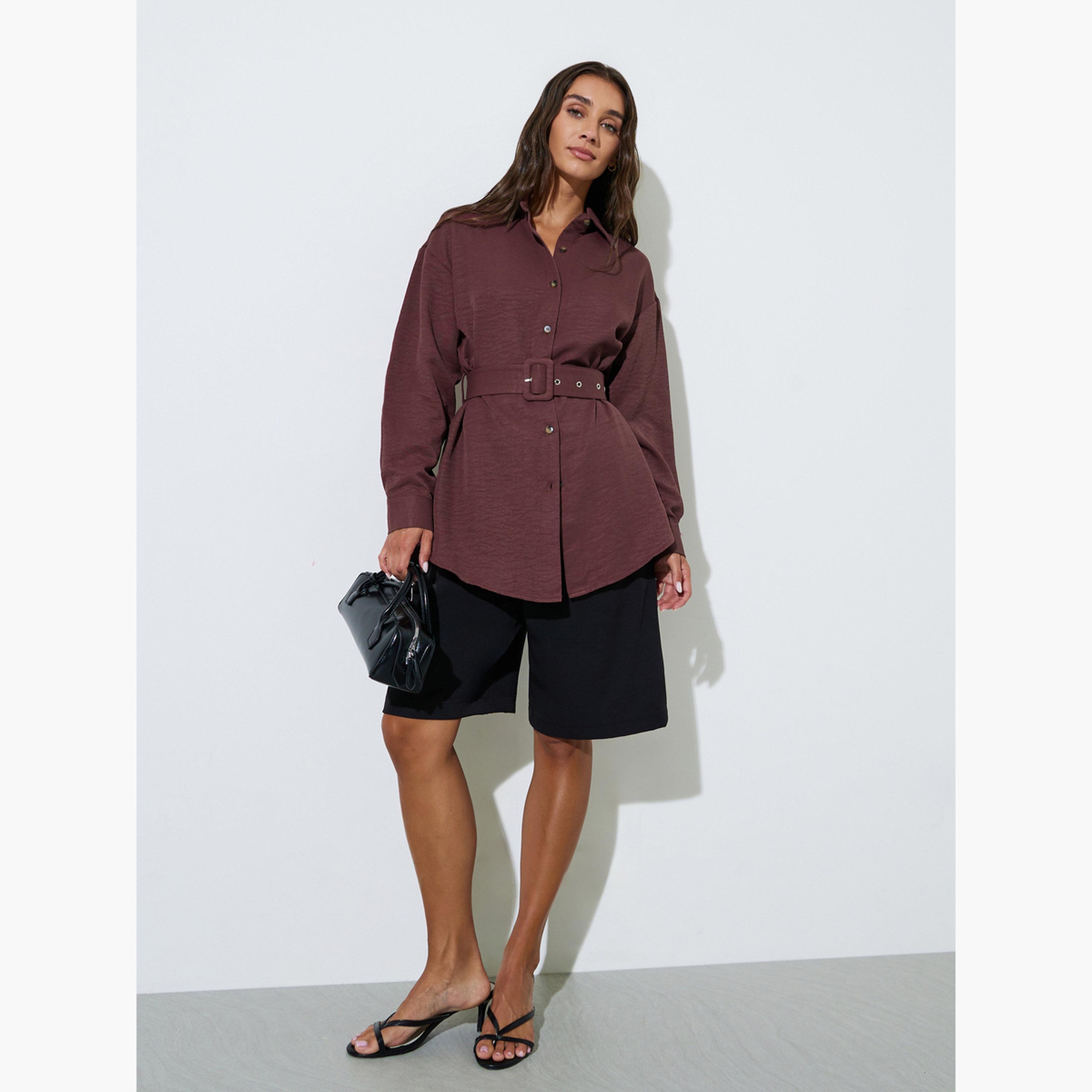 بلوزة عنابي بحزام وتفاصيل بارزة الملمس-women-clothing-shirtsandblouses-shirts-image-2
