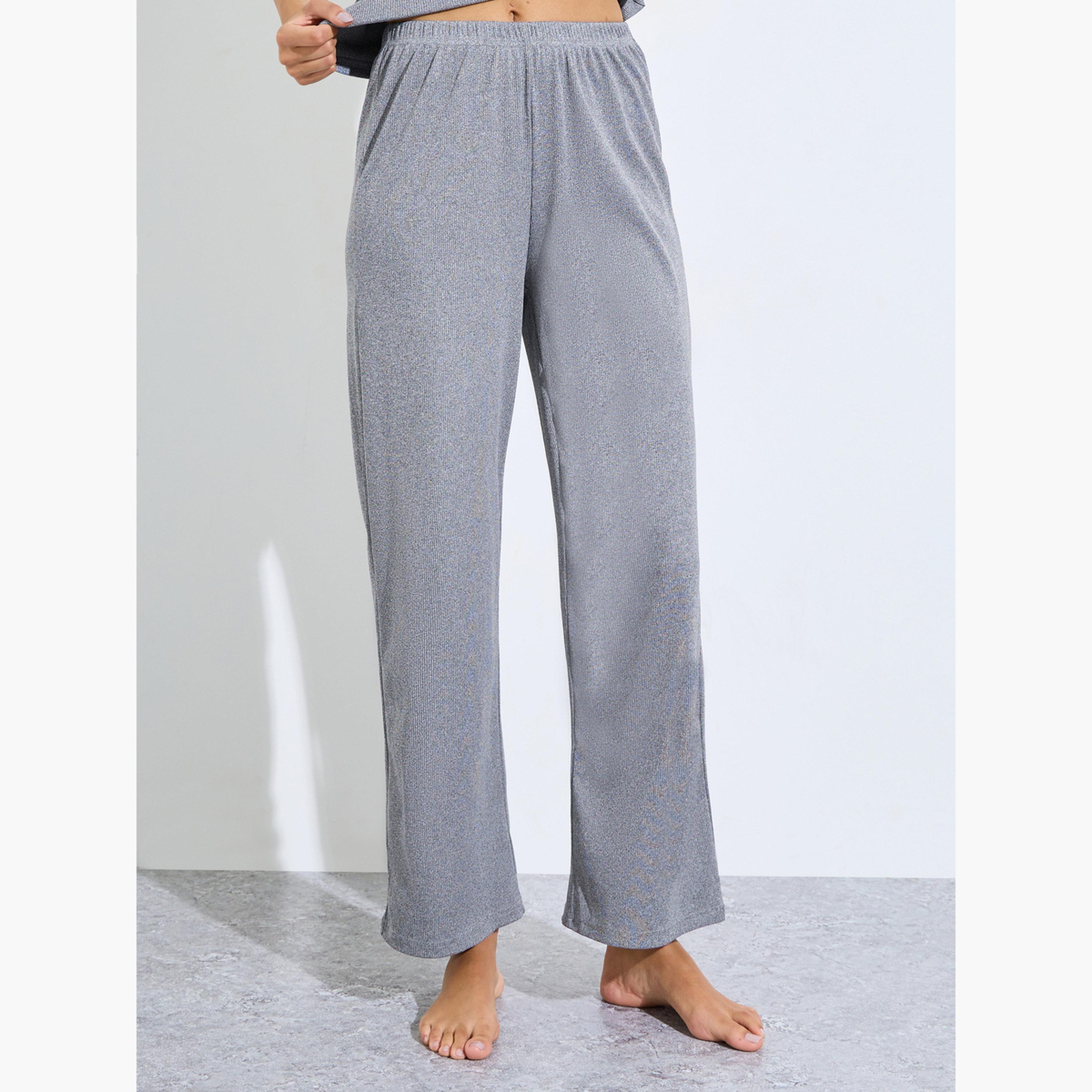 طقم بيجاما من بنطال وبلوزة بحمالات مع تفاصيل دانتيل-women-clothing-nightwear-pyjamas-longsets-image-5