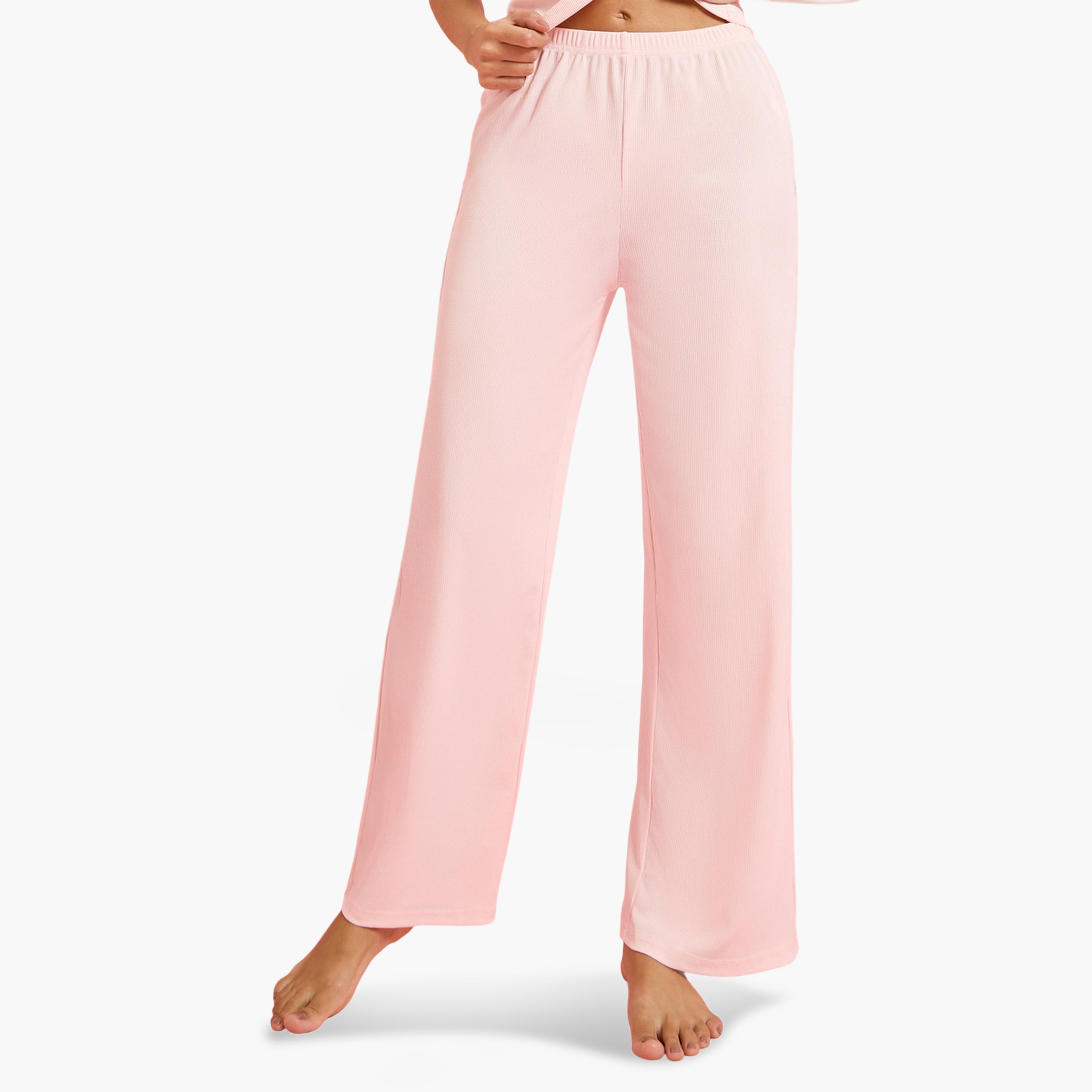 طقم بيجاما وبلوزة بكتافات رفيعة وتفاصيل دانتيل متباين-women-clothing-nightwear-pyjamas-longsets-image-4