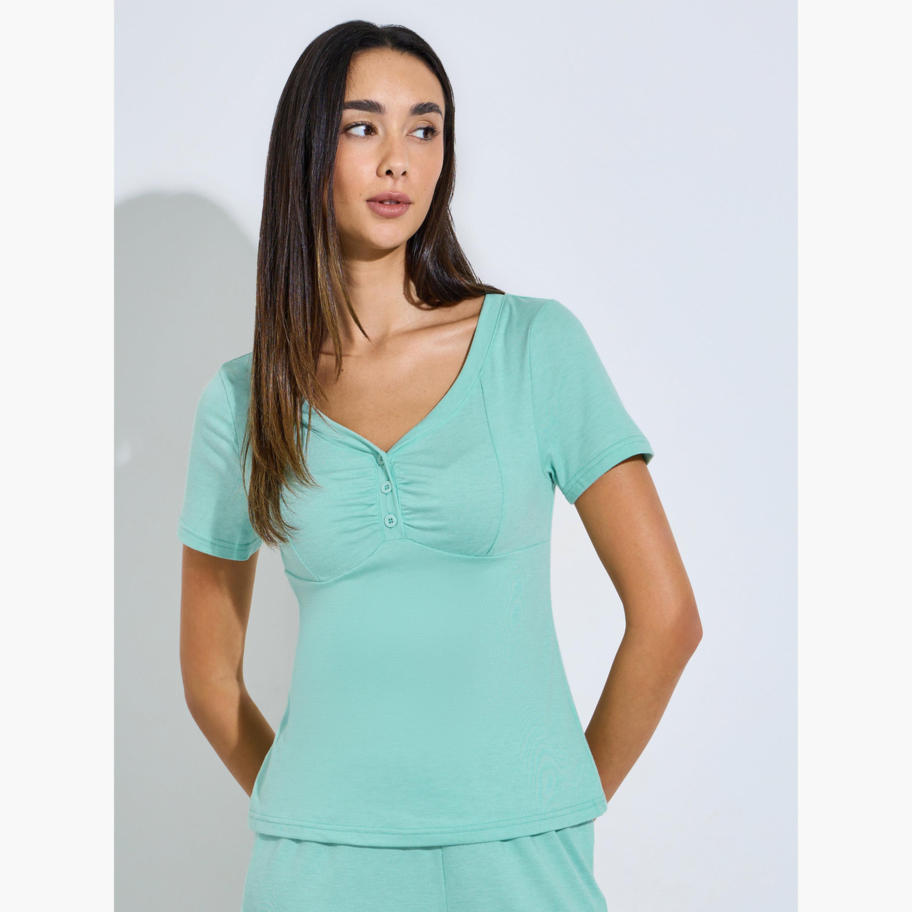 ستايلي - طقم تي شيرت وبيجامة أخضر اللون بتفاصيل أزرار مكشكشة-women-clothing-nightwear-pyjamas-longsets-image-2