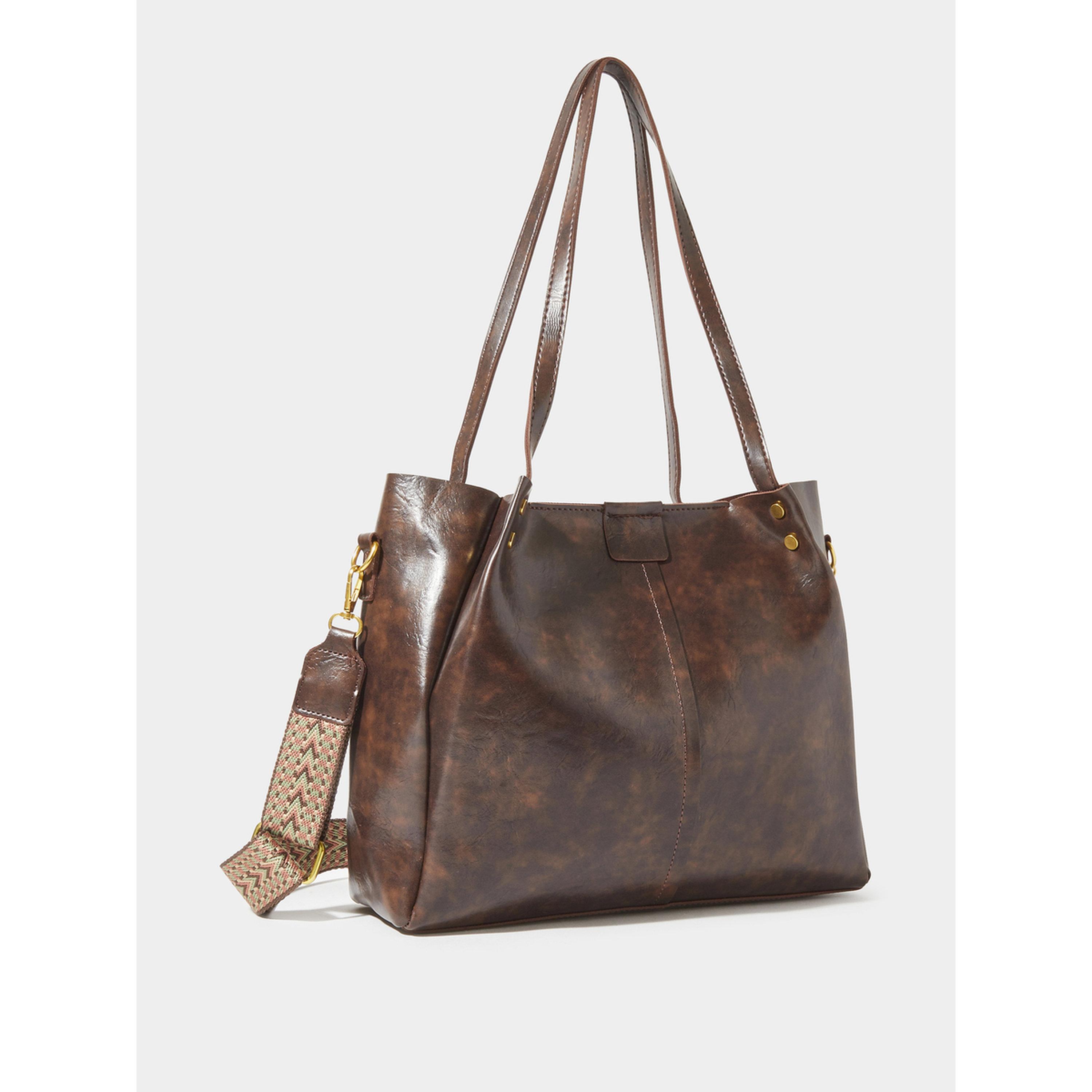 شنطة كتف من الجلد الصناعي وحزام كانفاس منسوج باللون البني-women-bagsandwallets-handbags-image-1