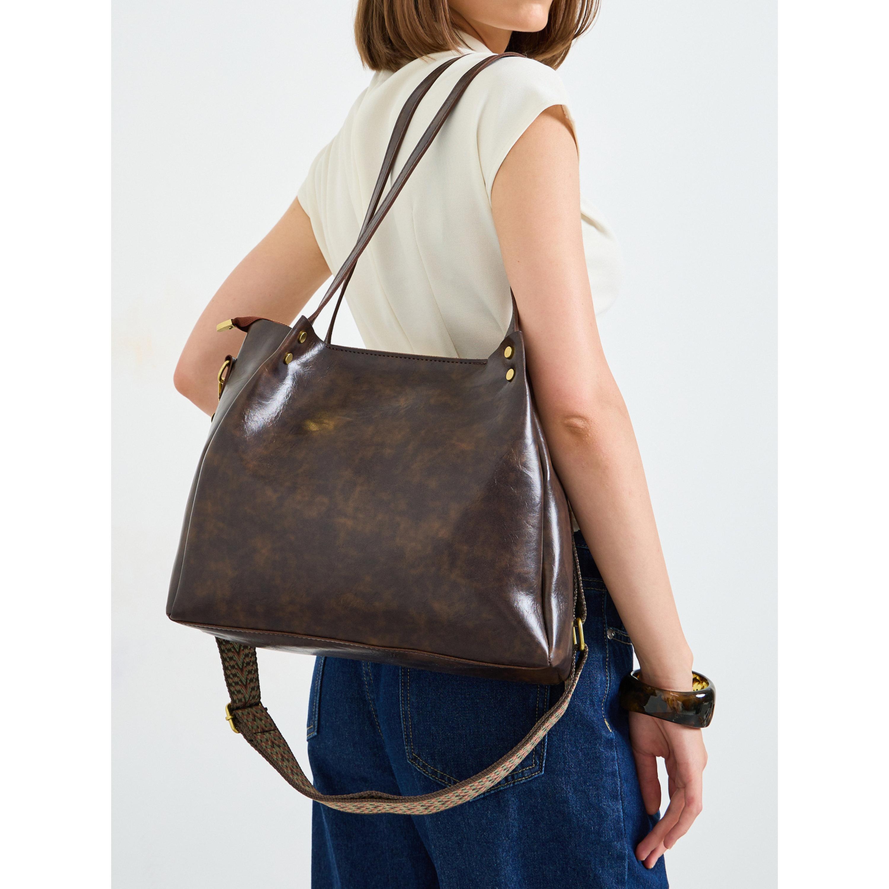 شنطة كتف من الجلد الصناعي وحزام كانفاس منسوج باللون البني-women-bagsandwallets-handbags-image-2