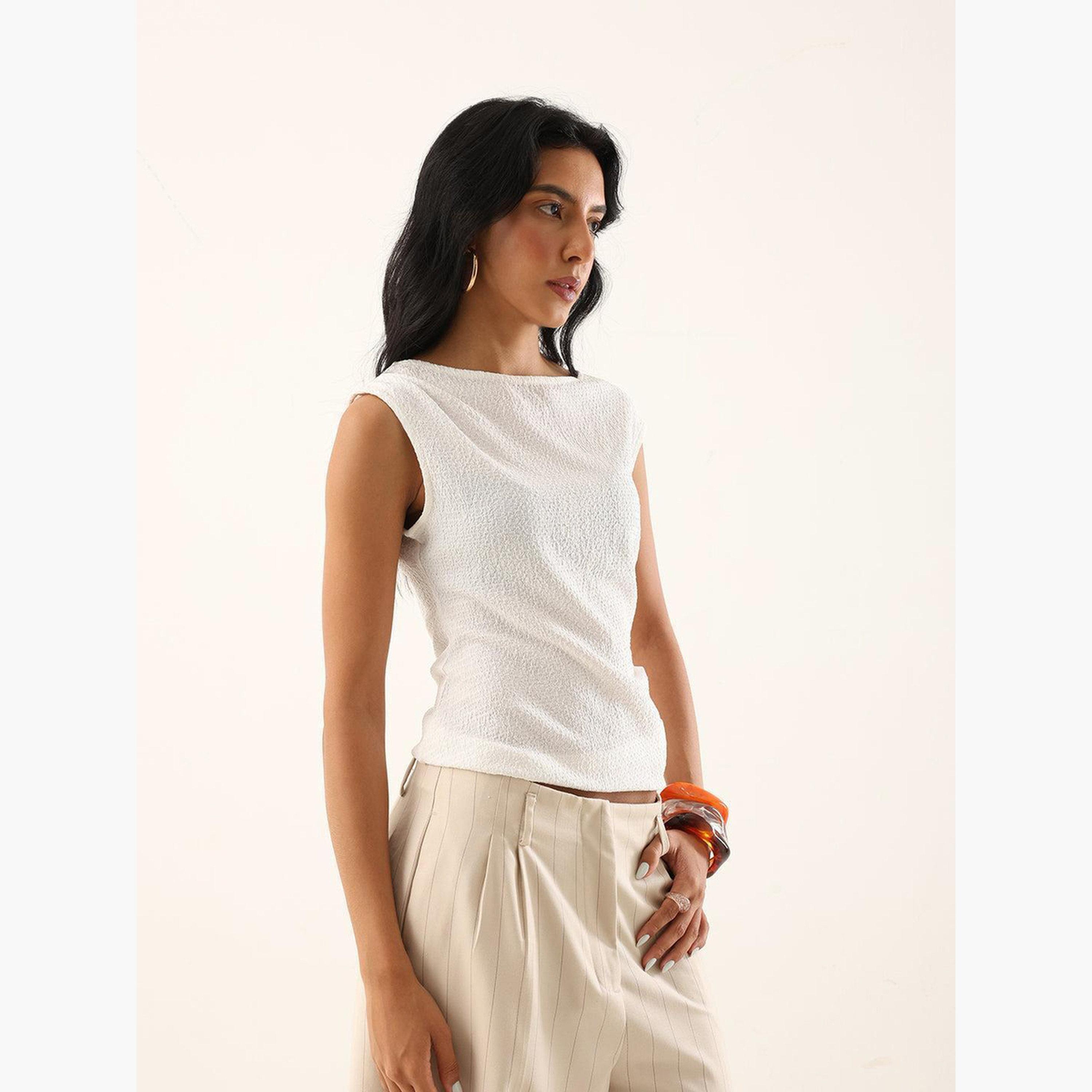 بلوزة بقصة سليم فت وتفاصيل بارزة الملمس-women-clothing-shirtsandblouses-blouses-image-3