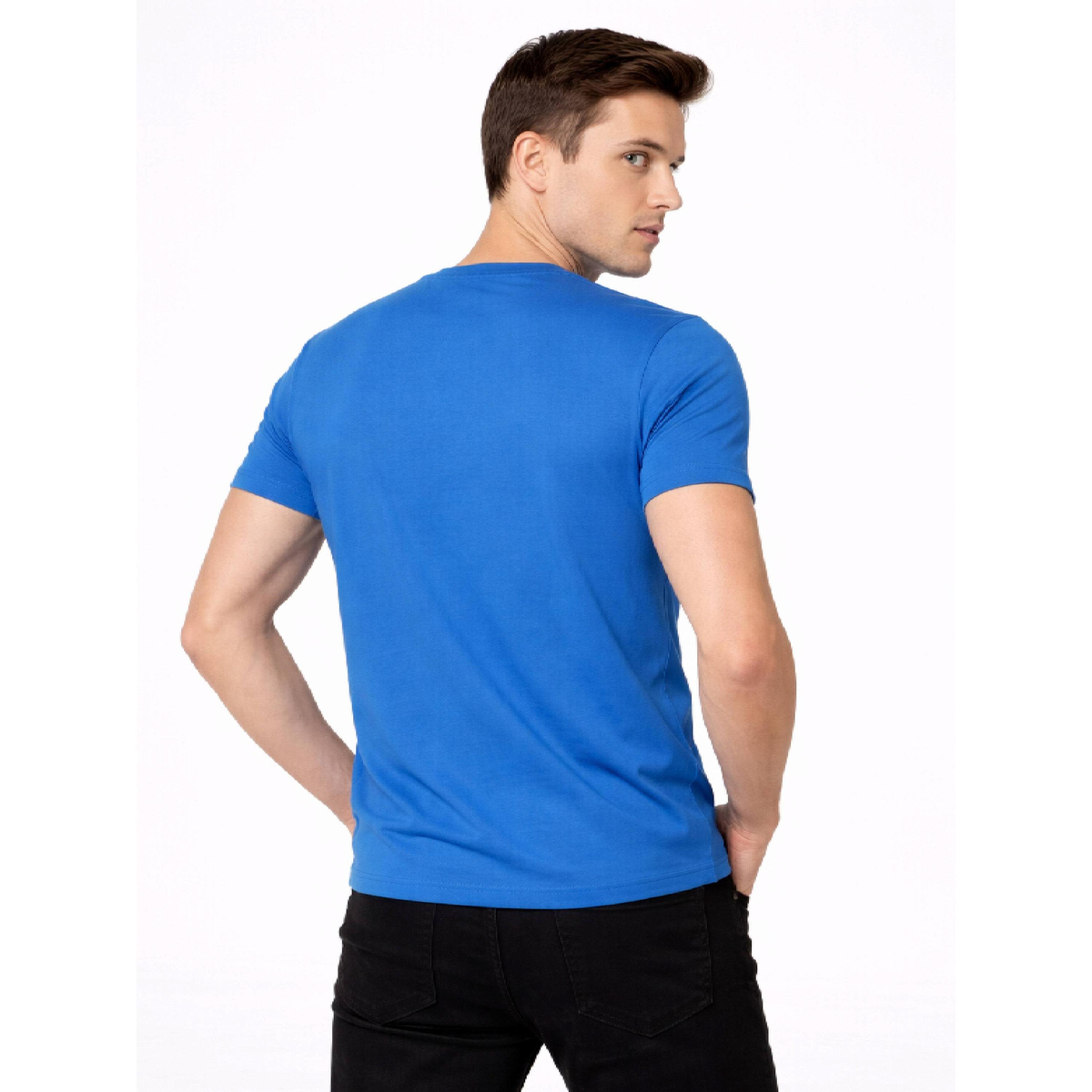 تيشيرت بياقة دائرية وشعار جرافيك للرجال-men-clothing-tshirtsandpolos-tshirts-image-2