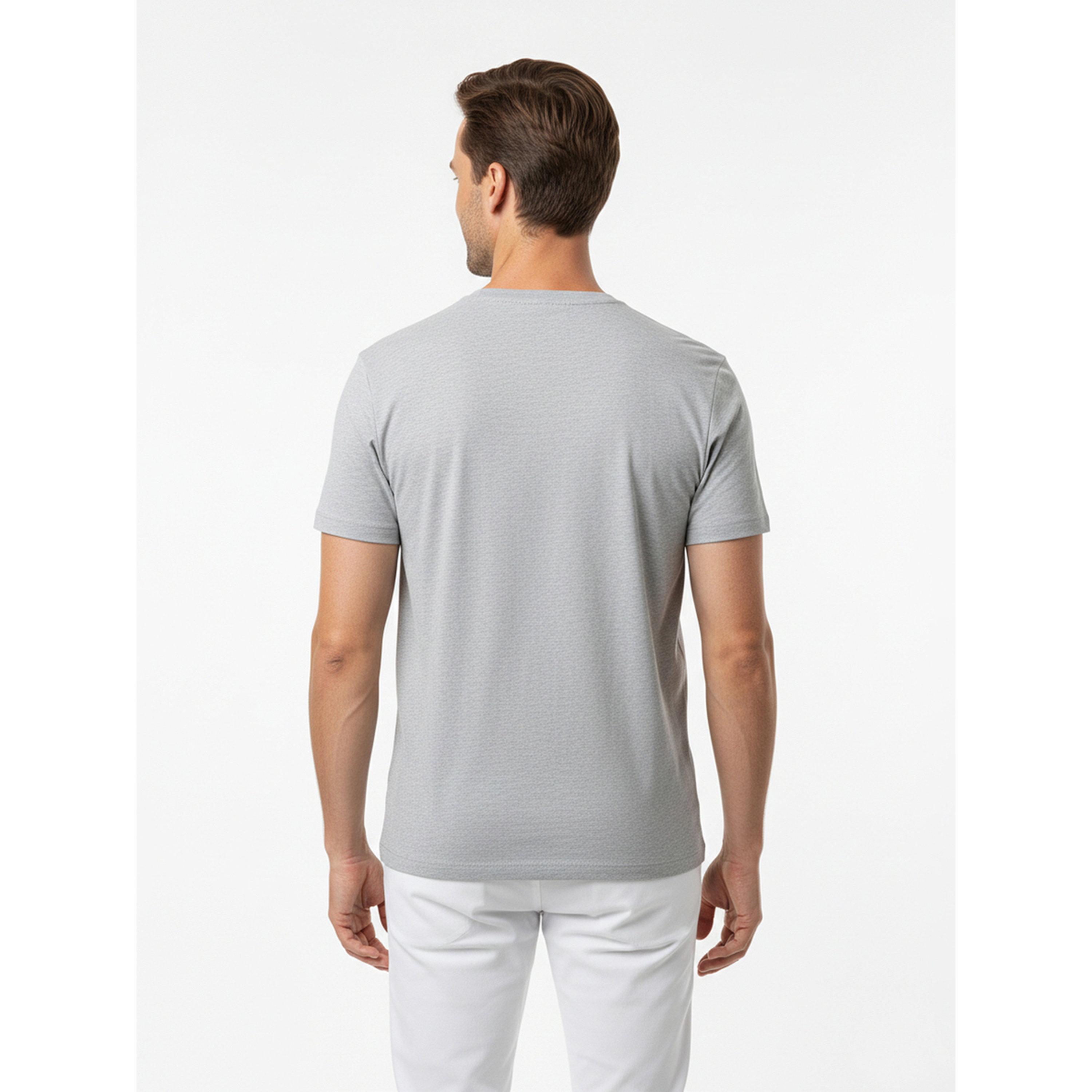 تيشيرت بأكمام قصيرة وتفاصيل شعار للرجال-men-clothing-tshirtsandpolos-tshirts-image-3