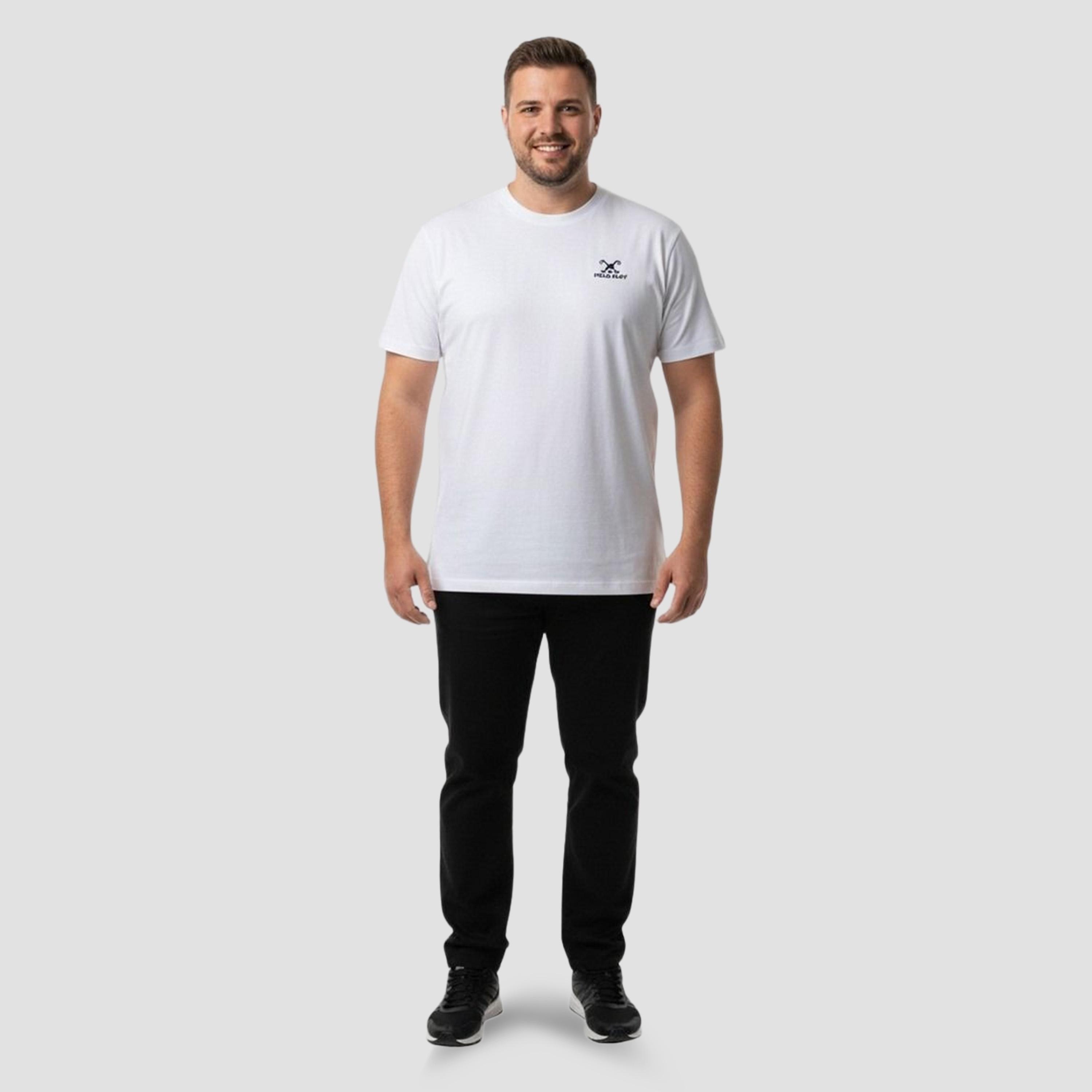 تيشيرت بأكمام قصيرة وتفاصيل شعار للرجال-men-clothing-tshirtsandpolos-tshirts-image-2