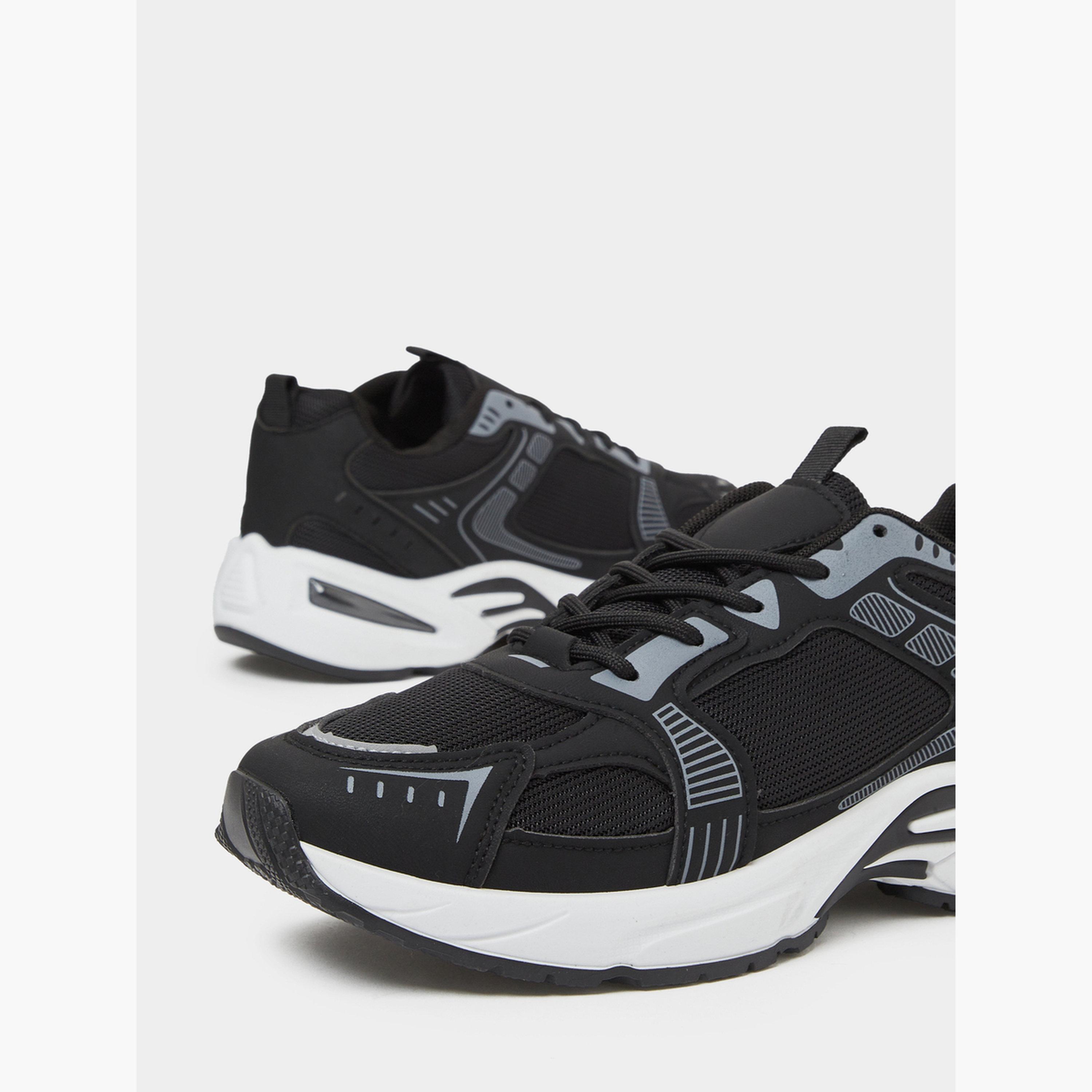 ستايلي - حذاء رياضي أسود-women-shoes-sneakers-image-4