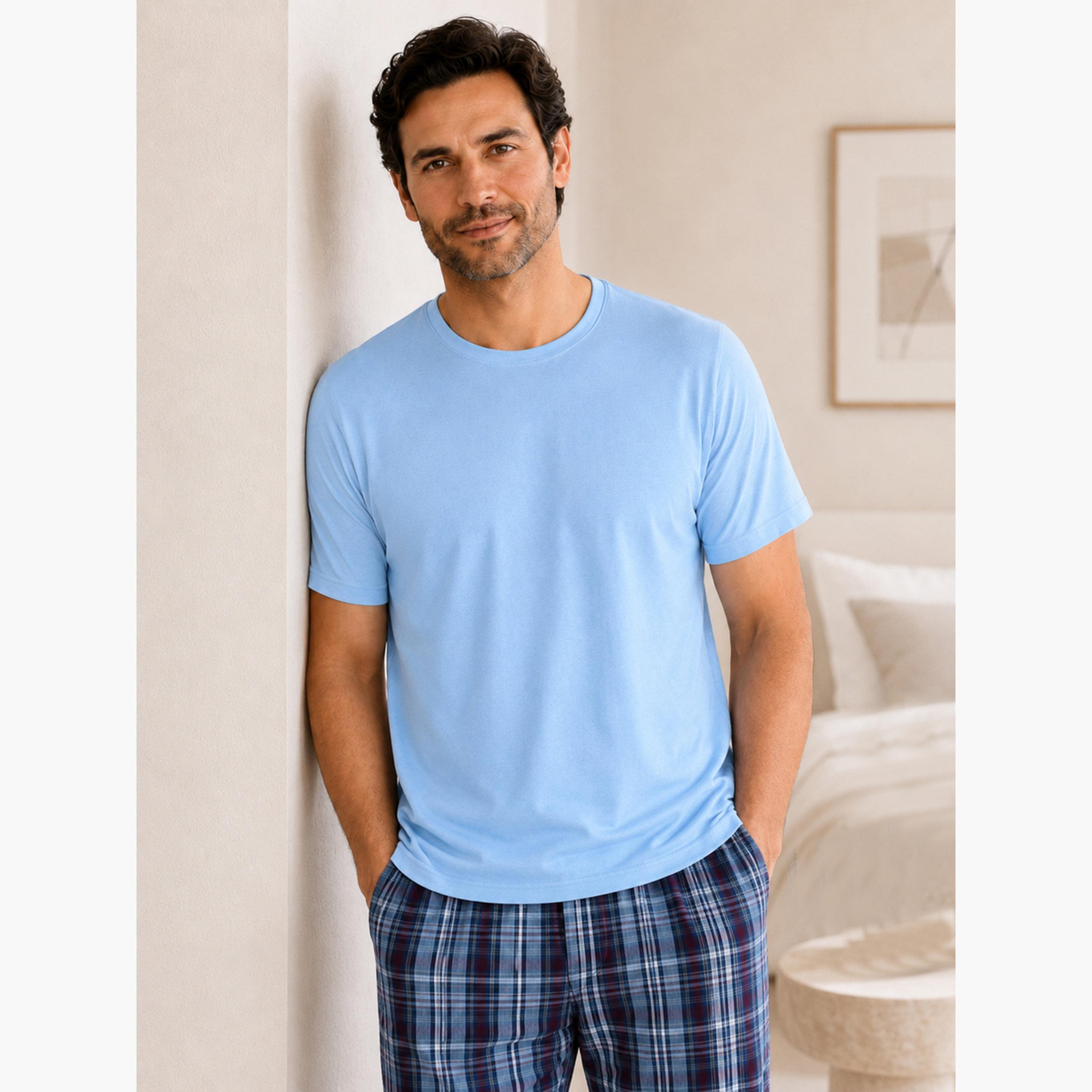 طقم بيجاما من بنطال كاروهات وتيشيرت قطن سادة-men-clothing-nightwear-sets-image-6