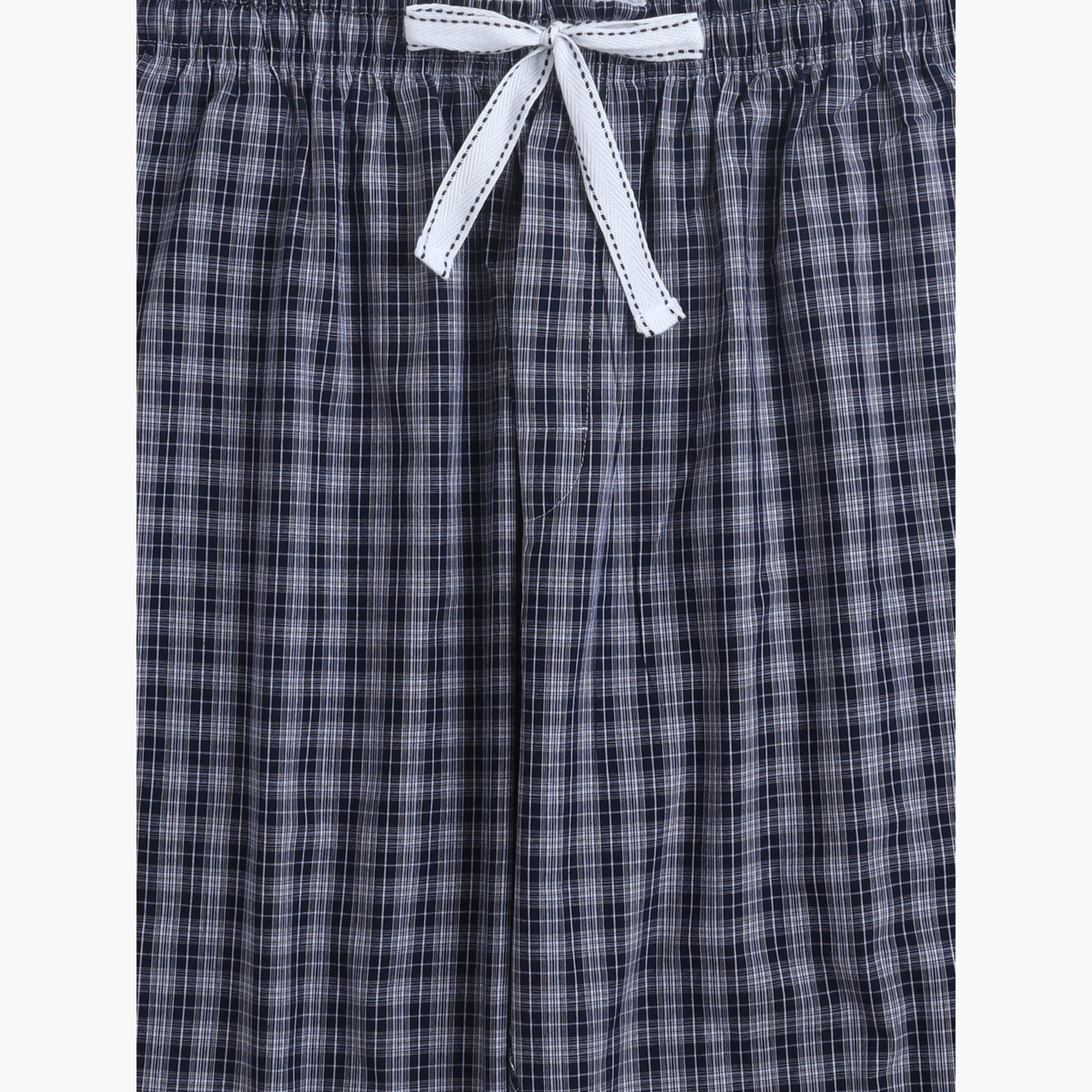 Victor and Jane X Styli Men Solid Cotton T-Shirt and Checked Pyjama Set-men-clothing-nightwear-sets-image-4