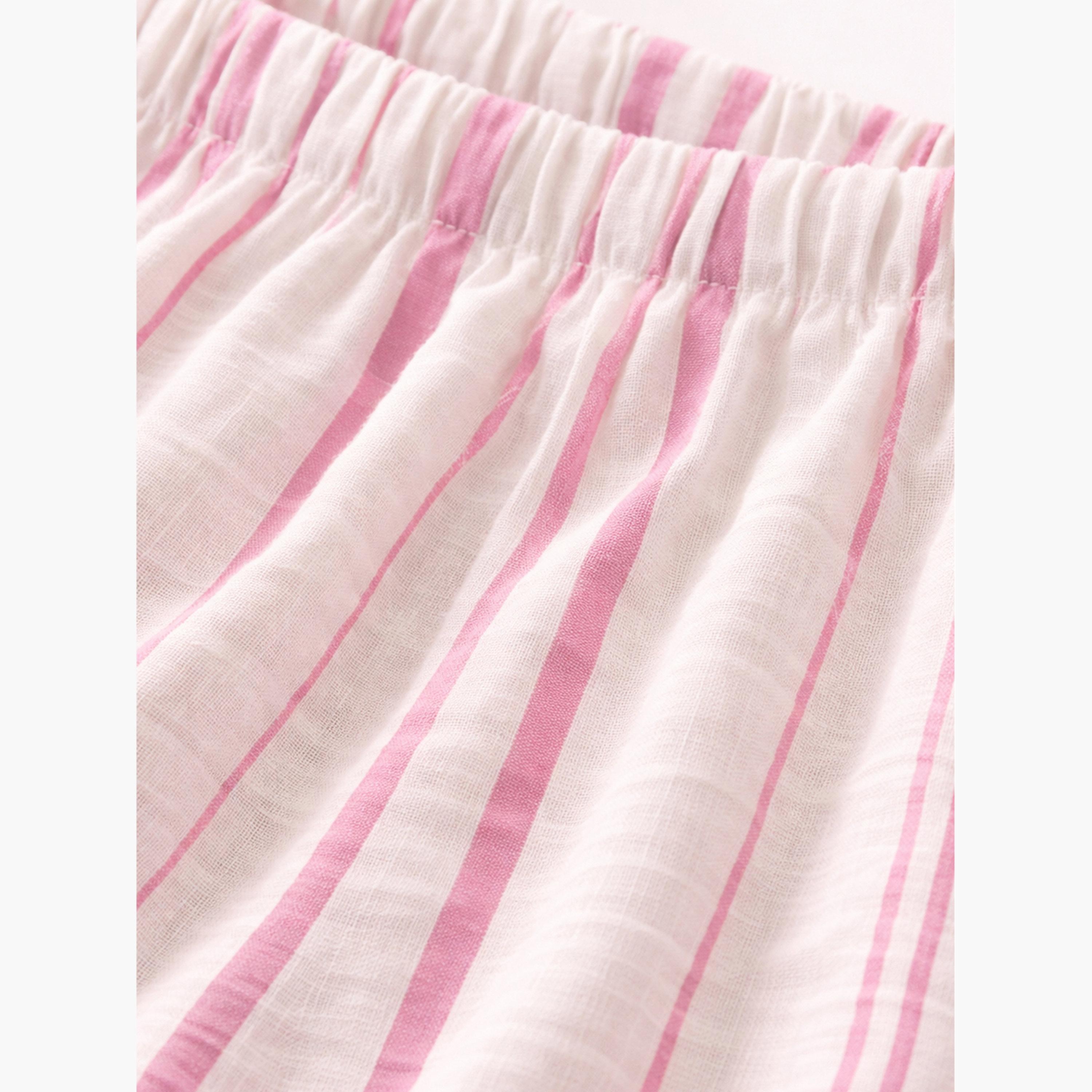 مجموعة من شورت مخطط وتيشيرت بطبعة شعار-women-clothing-nightwear-pyjamas-shortsets-image-5