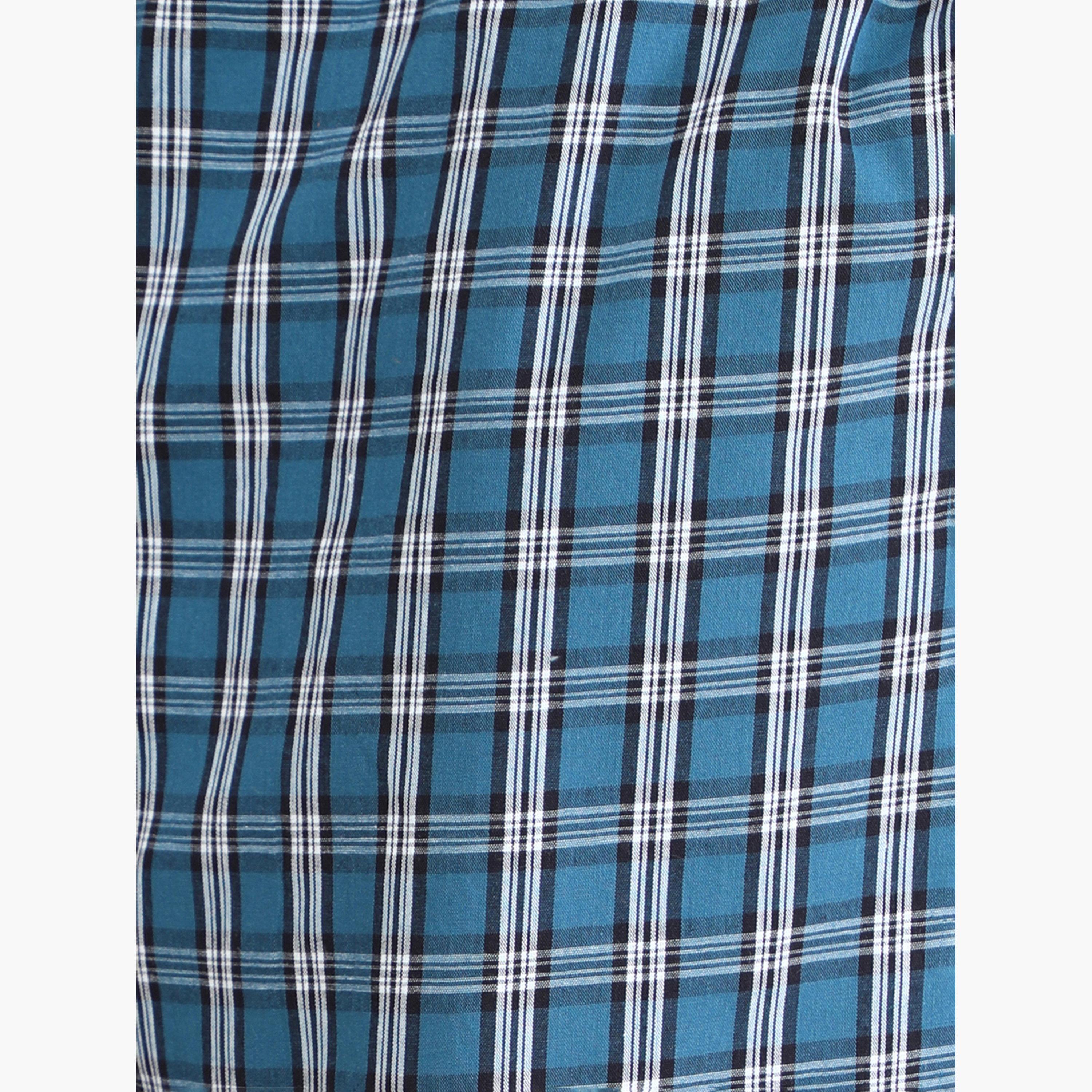 Victor and Jane X Styli Men Solid Cotton T-Shirt and Checked Pyjama Set-men-clothing-nightwear-sets-image-4