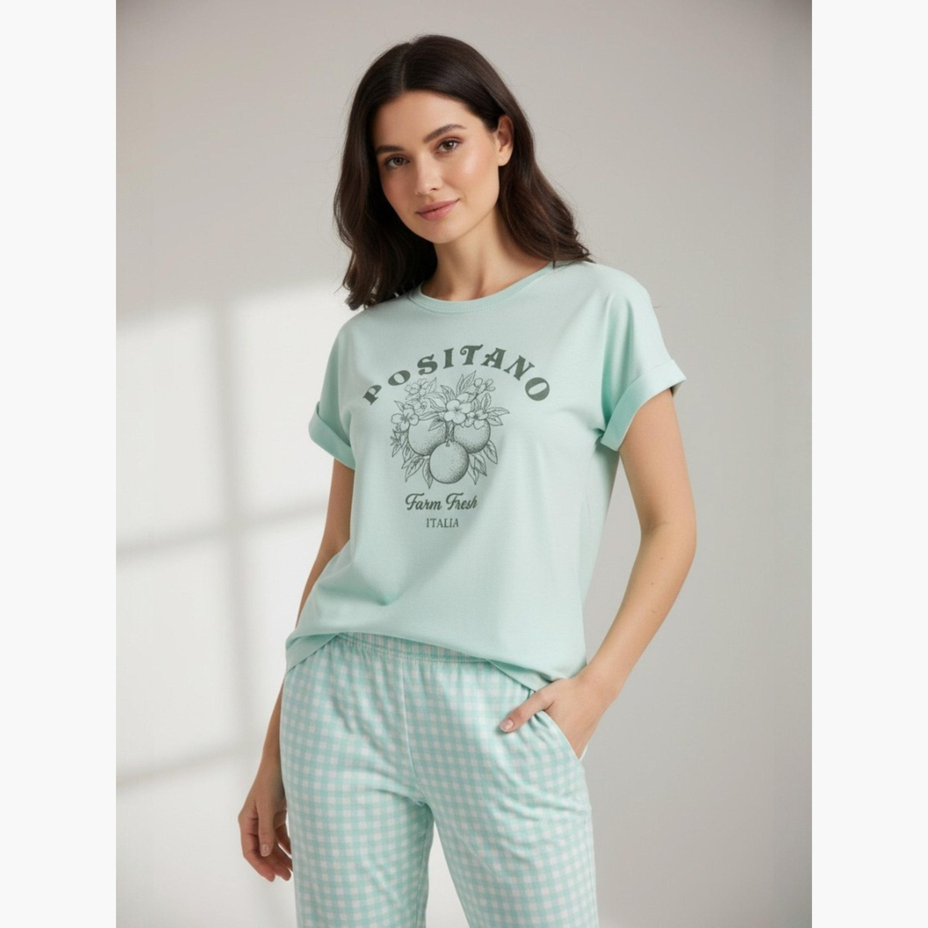 طقم بيجاما من بنطال كاروهات وتيشيرت بطبعة جرافيك-women-clothing-nightwear-pyjamas-longsets-image-3
