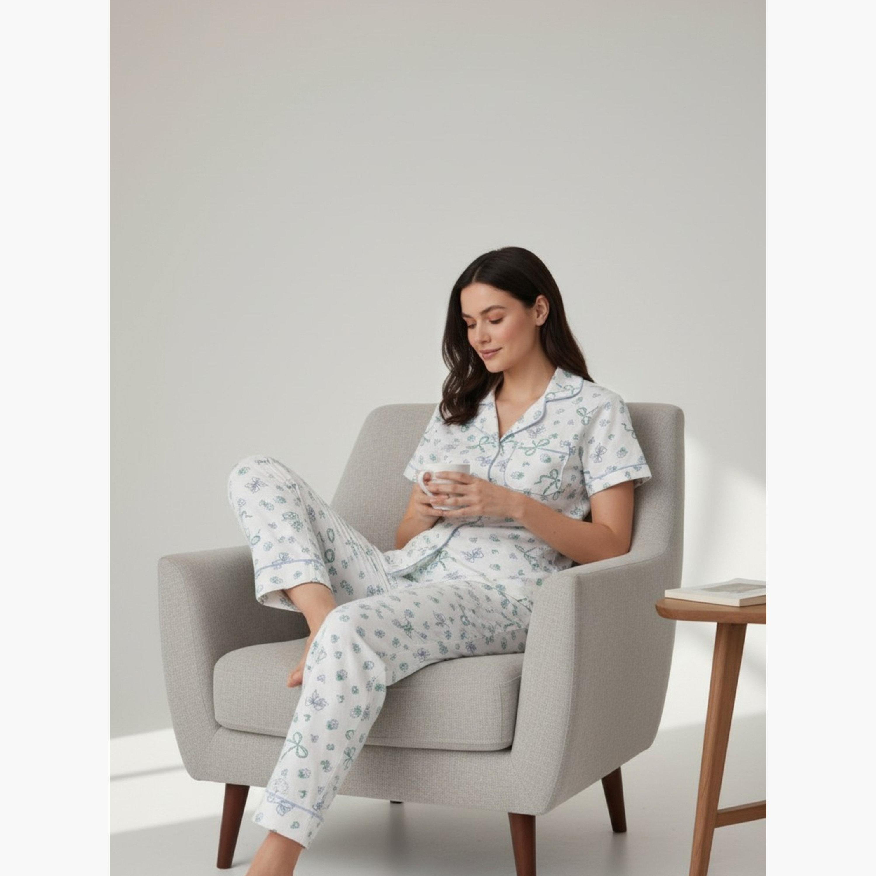 طقم بيجاما من بنطال وقميص قطن بطبعة فيونكة-women-clothing-nightwear-pyjamas-longsets-image-5
