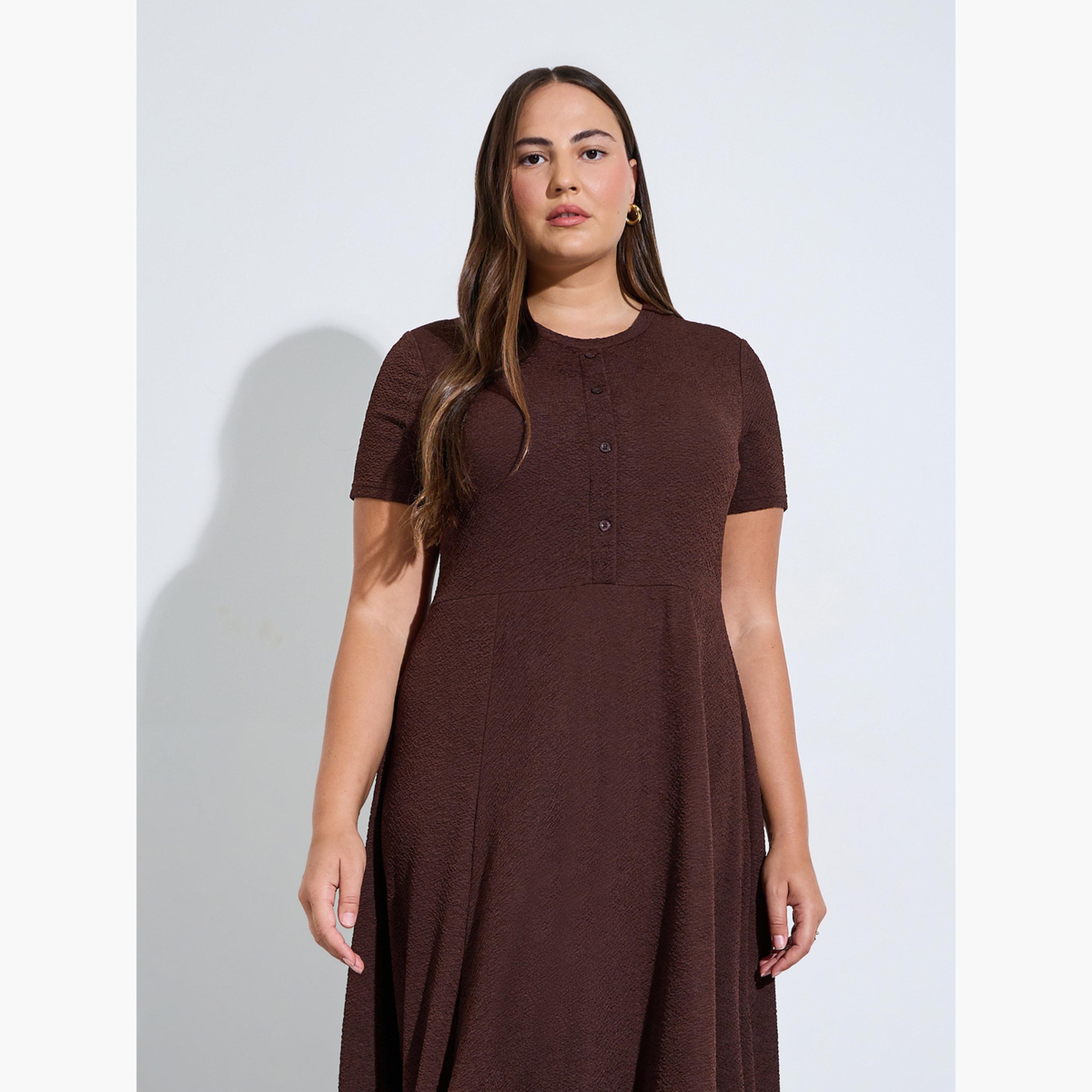 Styli Plus Size Brown Textured A-Line Maxi Dress-women-clothing-dresses-image-2