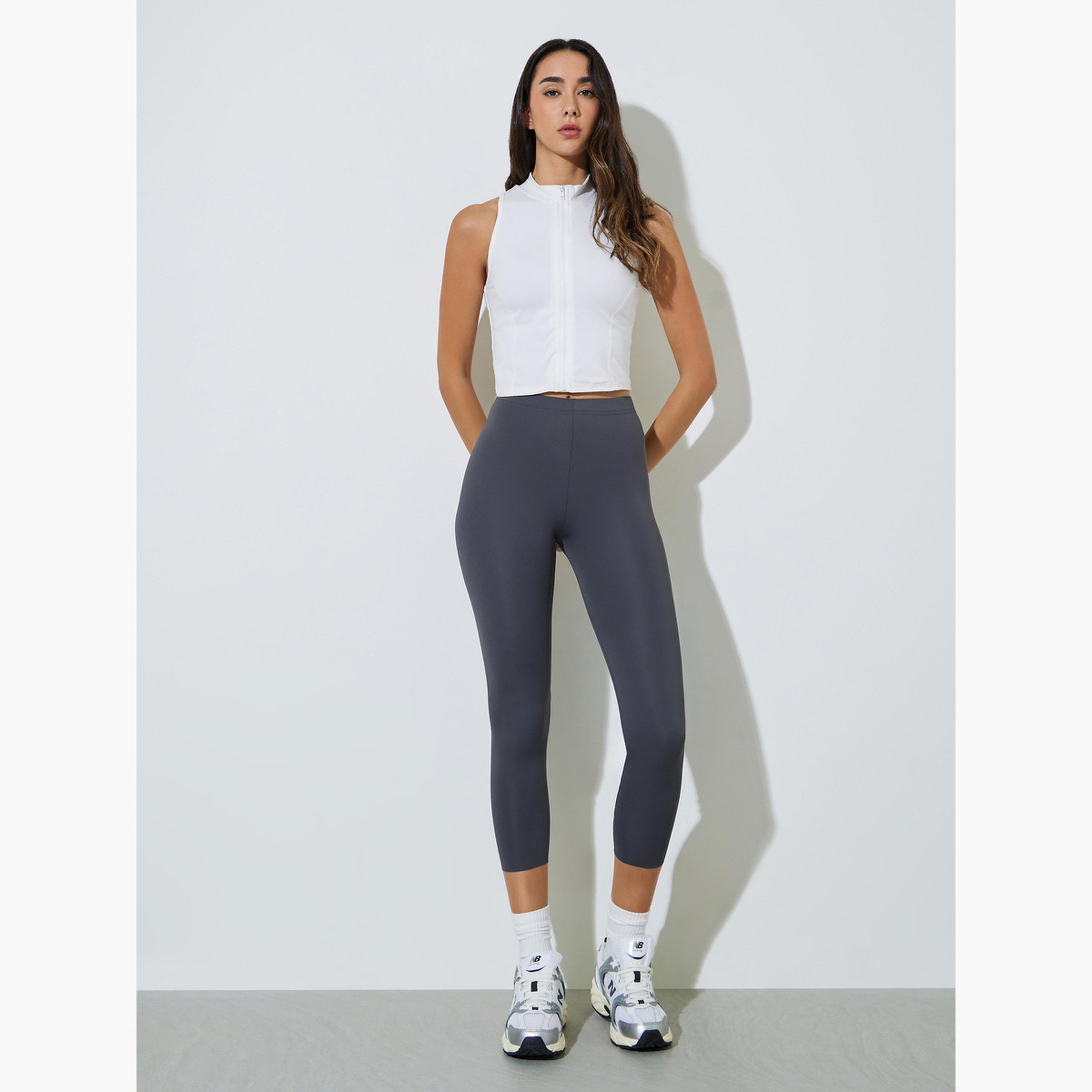 ليقنز قصير سادة-women-clothing-bottoms-leggings-image-2