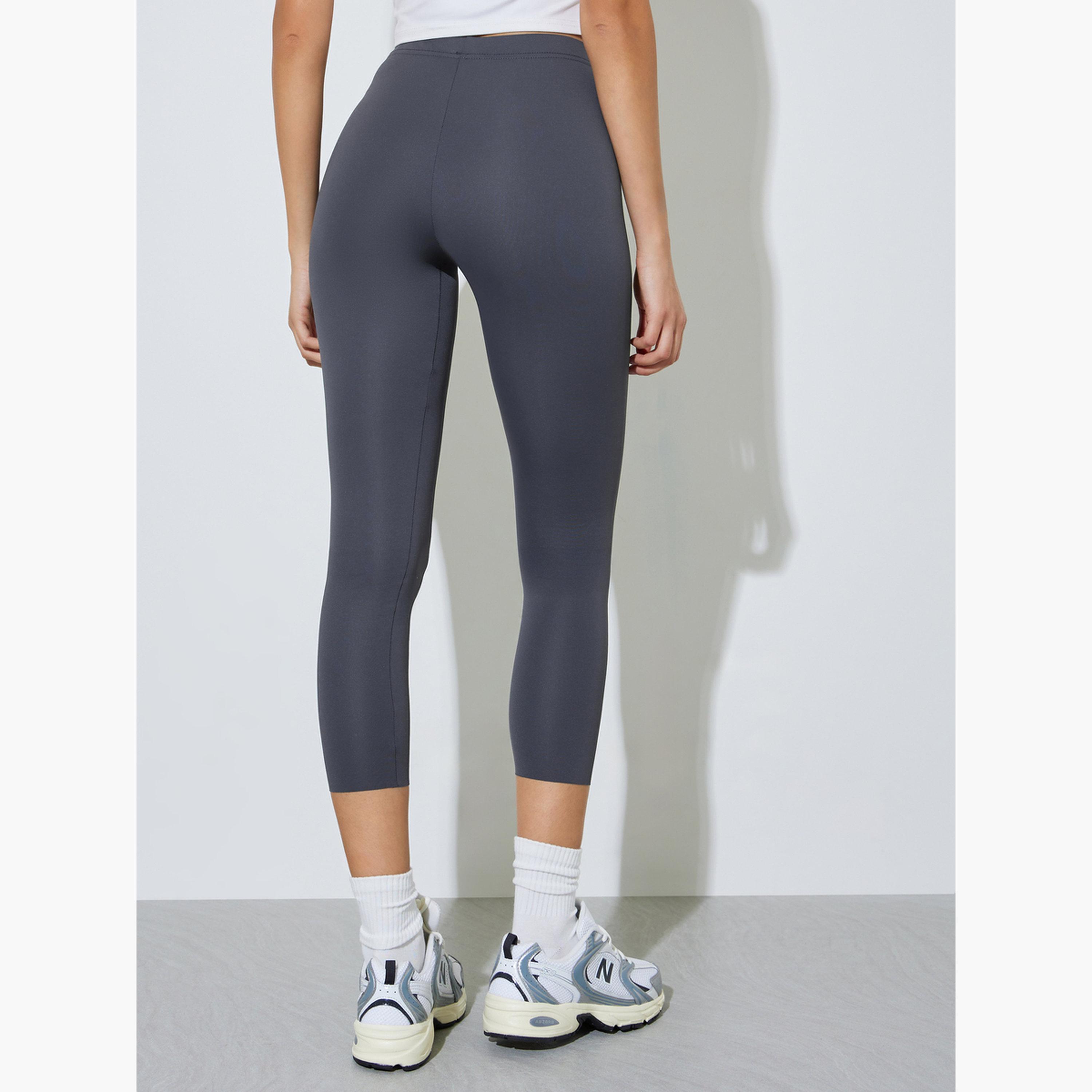 ليقنز قصير سادة-women-clothing-bottoms-leggings-image-4