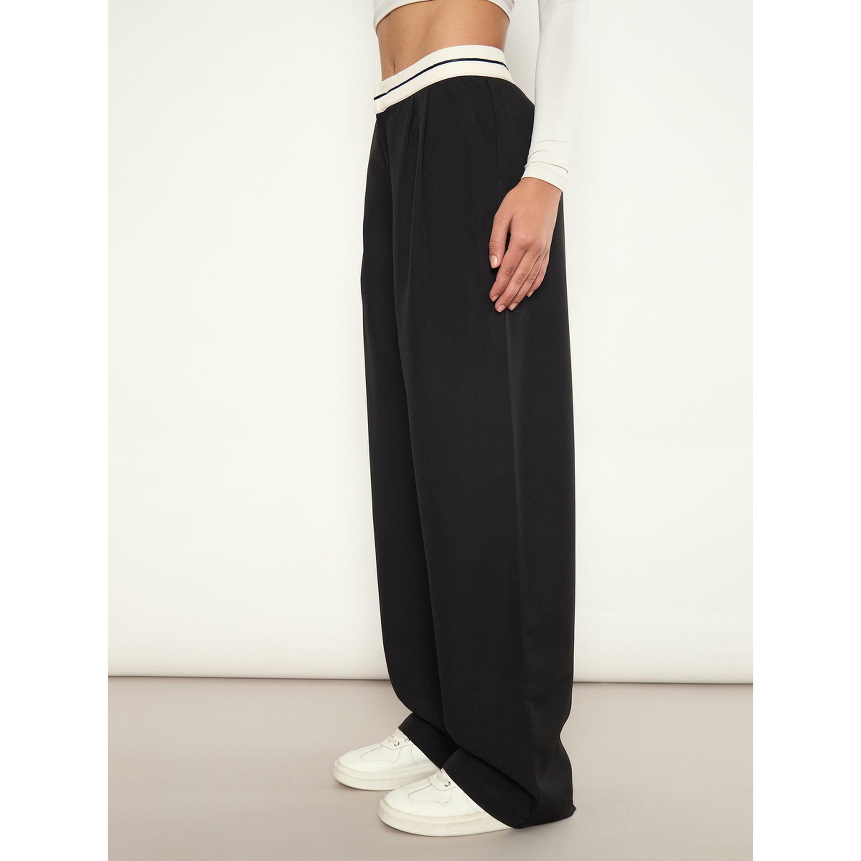 Sassafras X Styli Black Front Pleated Wide Leg Korean Pants-women-clothing-joggers-image-3