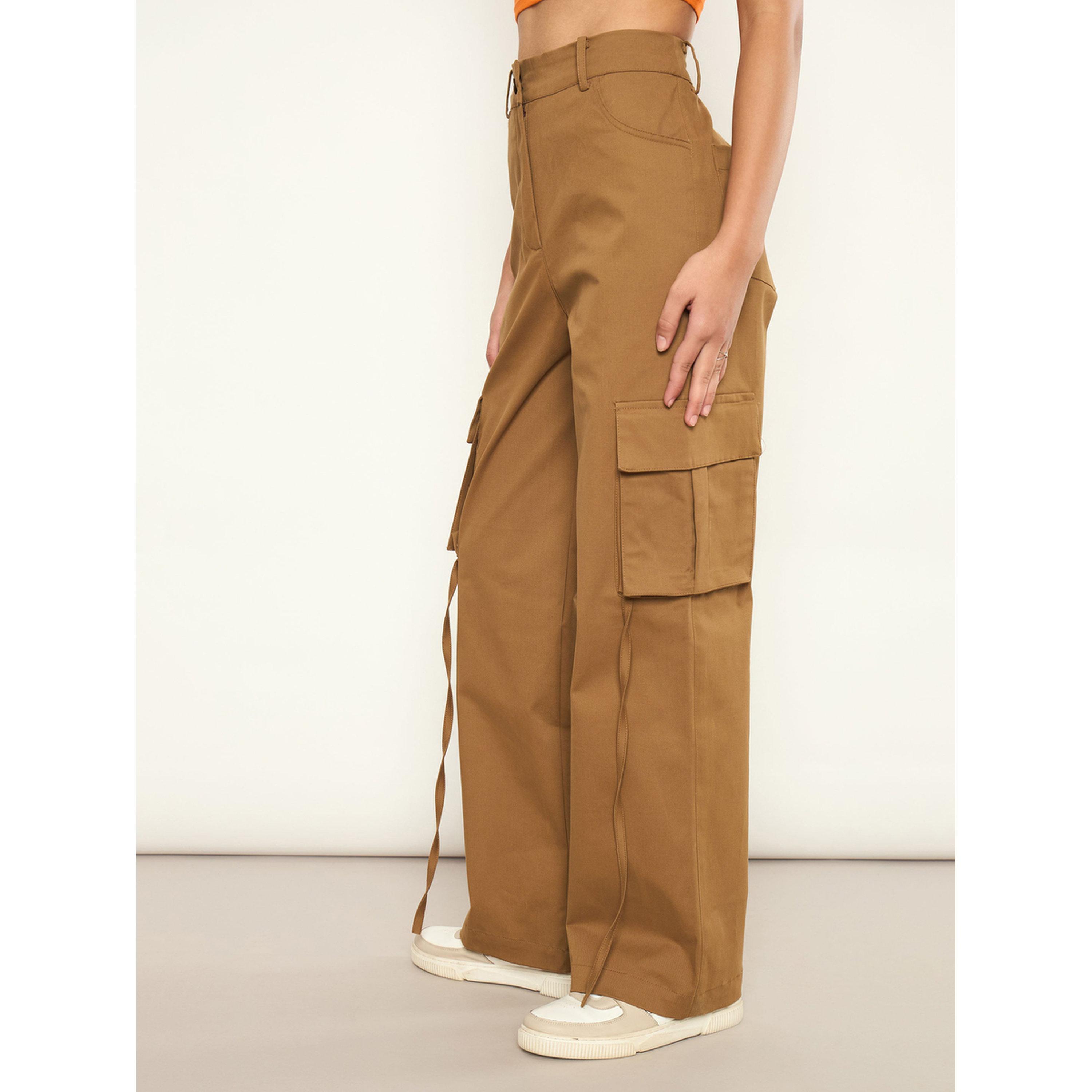 بنطال كارجو بأرجل عريضة وتفاصيل جيوب - بني-women-clothing-trousers-image-3