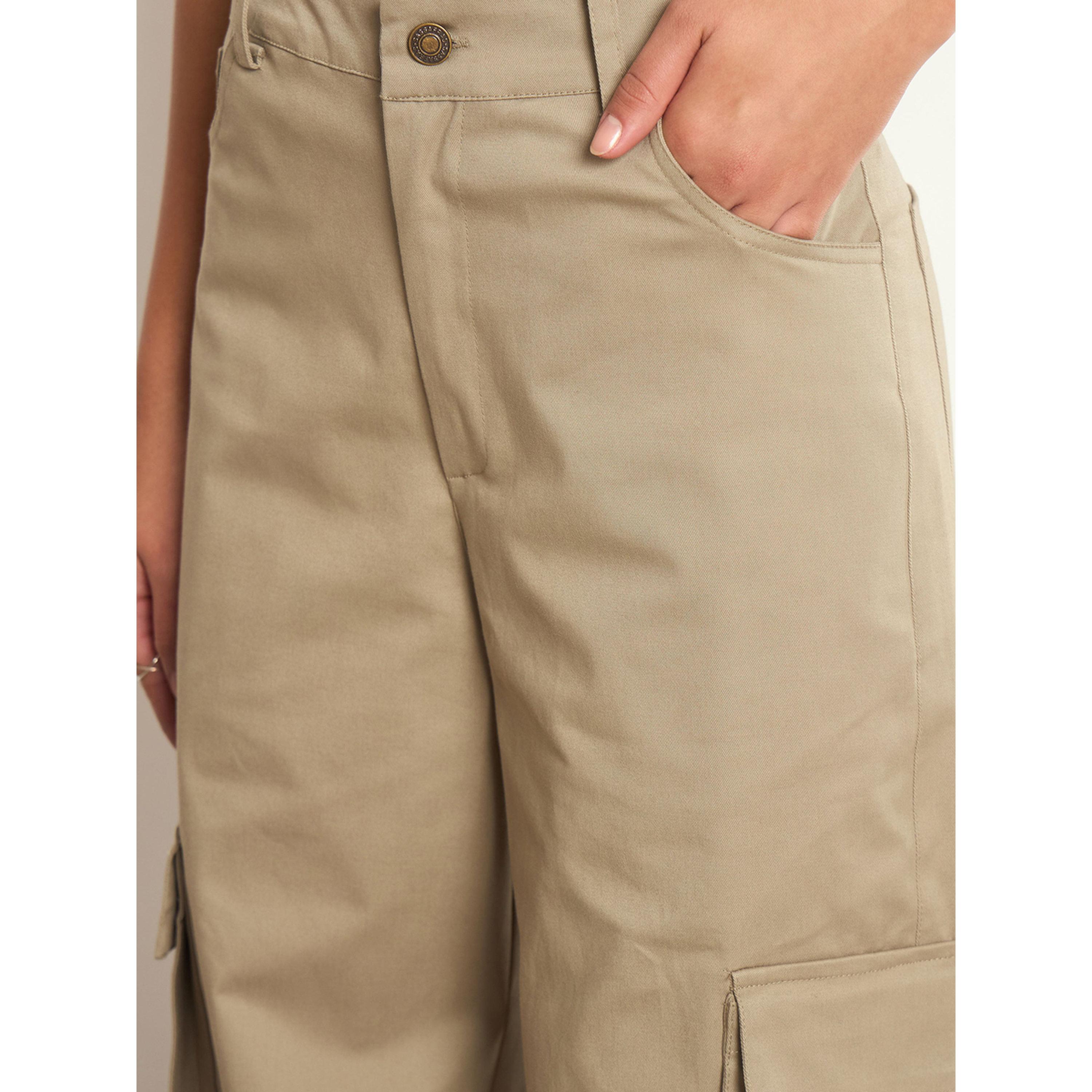 Sassafras X Styli Beige Pocket Detail Wide Leg Cargo Pants-women-clothing-trousers-image-4
