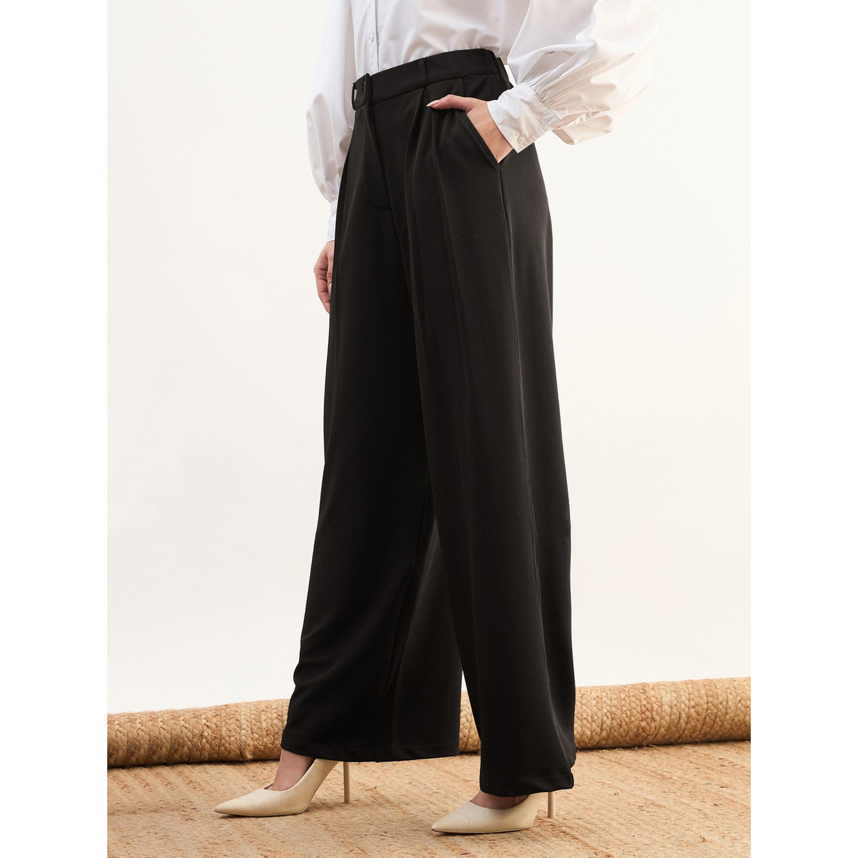 SASSAFRAS worklyf Black Wide-Leg Pleated Trousers-women-clothing-joggers-image-3