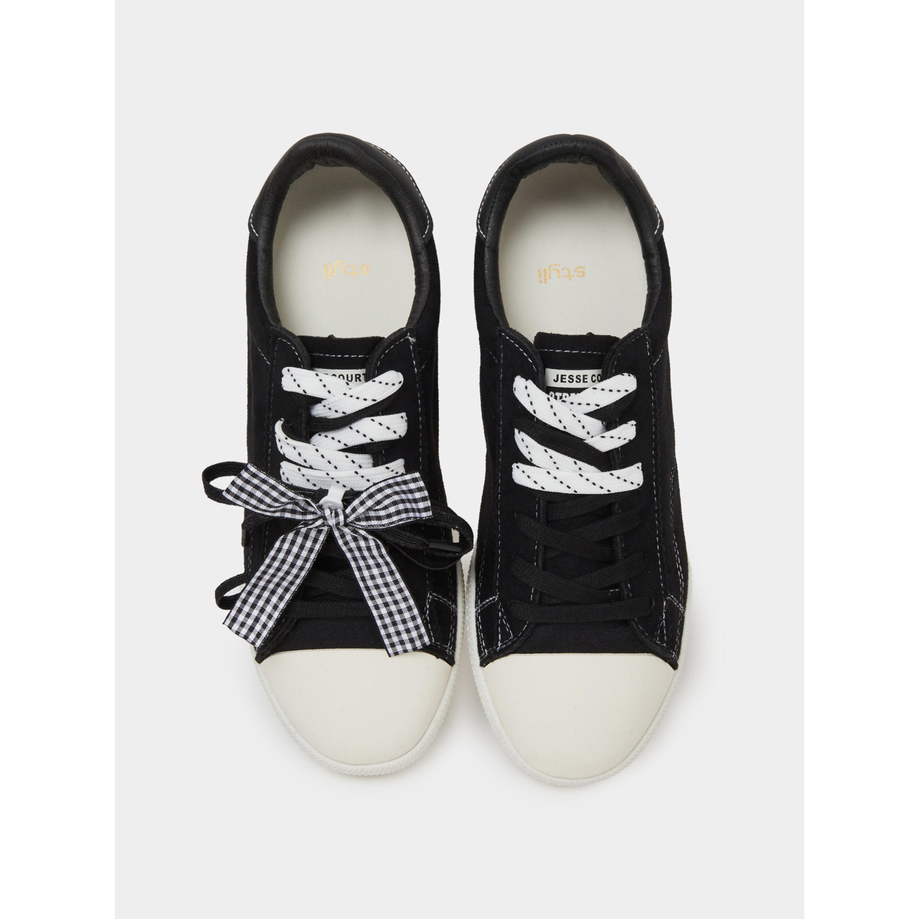 حذاء سنيكرز قماش برباط وتفاصيل فيونكة باللون الأسود-women-shoes-sneakers-image-4