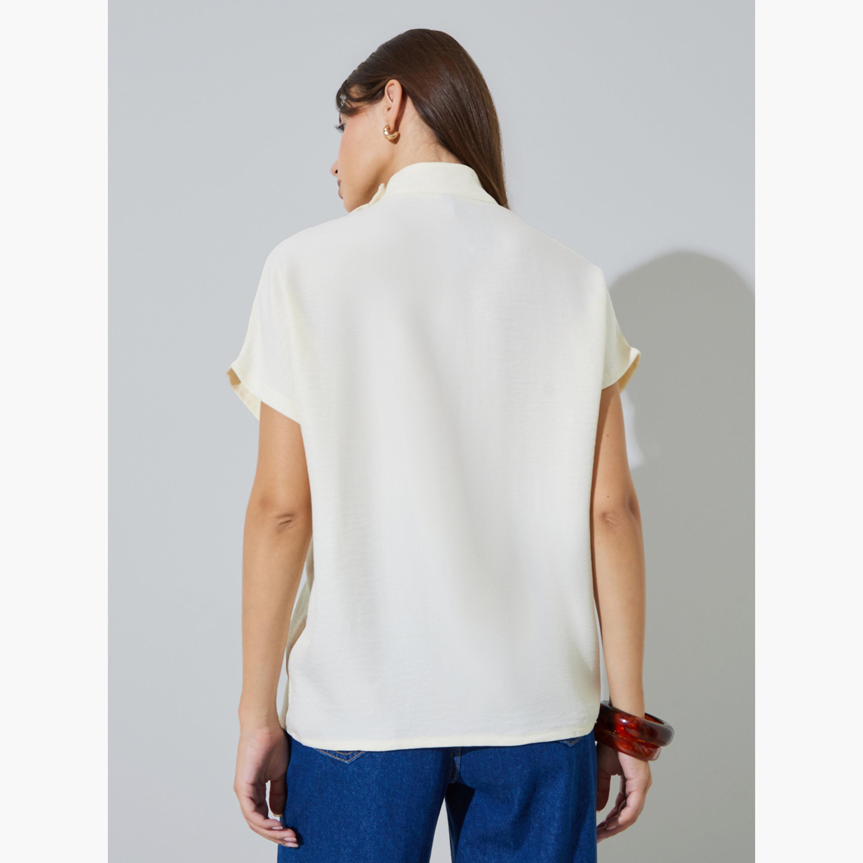 بلوزة بأكمام قصيرة وياقة شبه عالية-women-clothing-shirtsandblouses-blouses-image-4