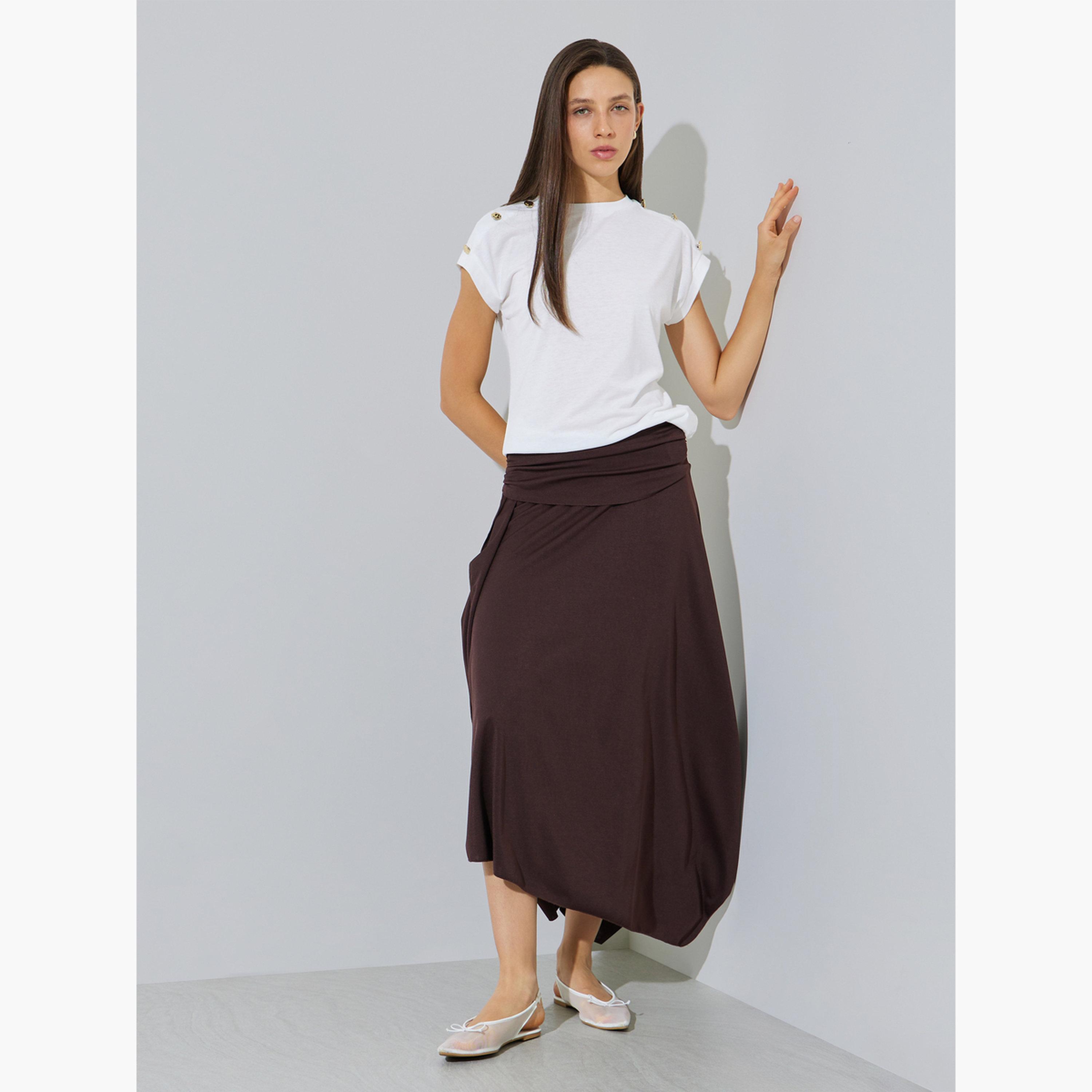Styli White Plain Shoulder Button Detail Regular Fit T-Shirt-women-clothing-tshirts-image-2