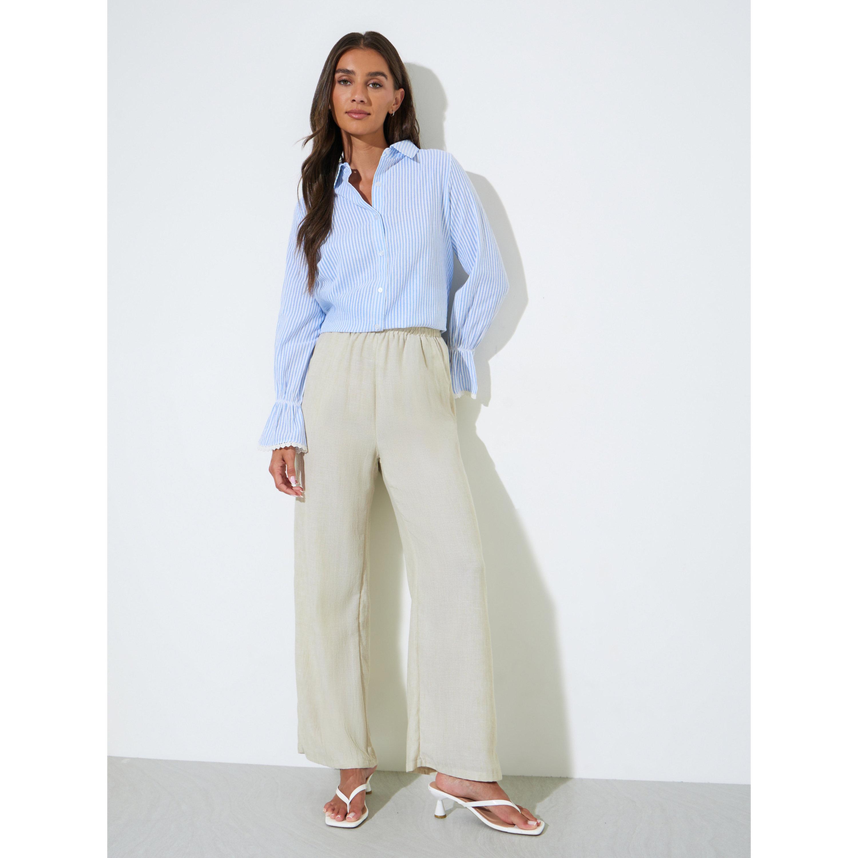 ستايلي - قميص أزرق مخطط بقصة عادية مزين بالدانتيل وأكمام طويلة بأساور-women-clothing-shirtsandblouses-shirts-image-2