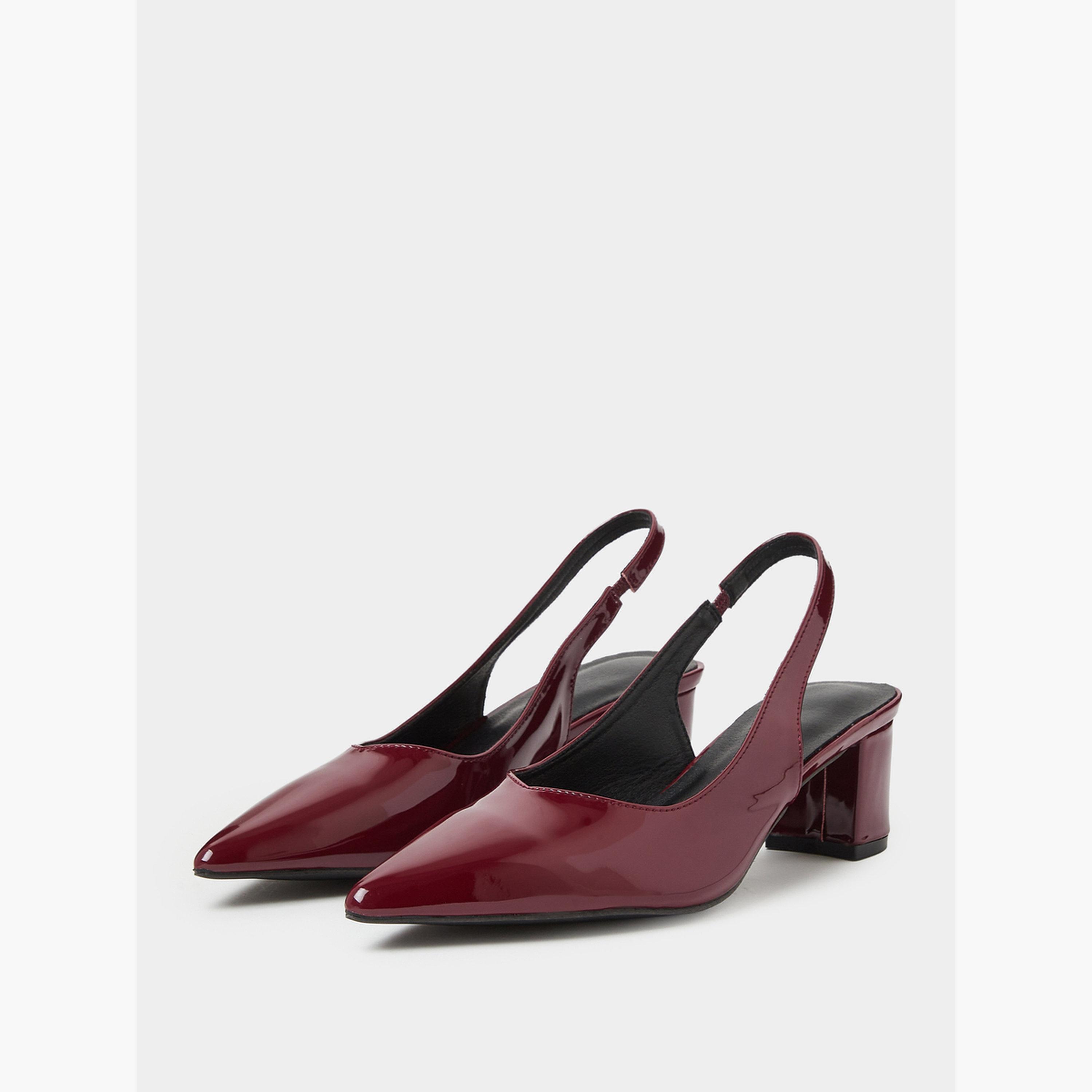 حذاء حريمي عنابي لمني بمقدمة مدببة وحزام خلفي-women-shoes-heels-image-1