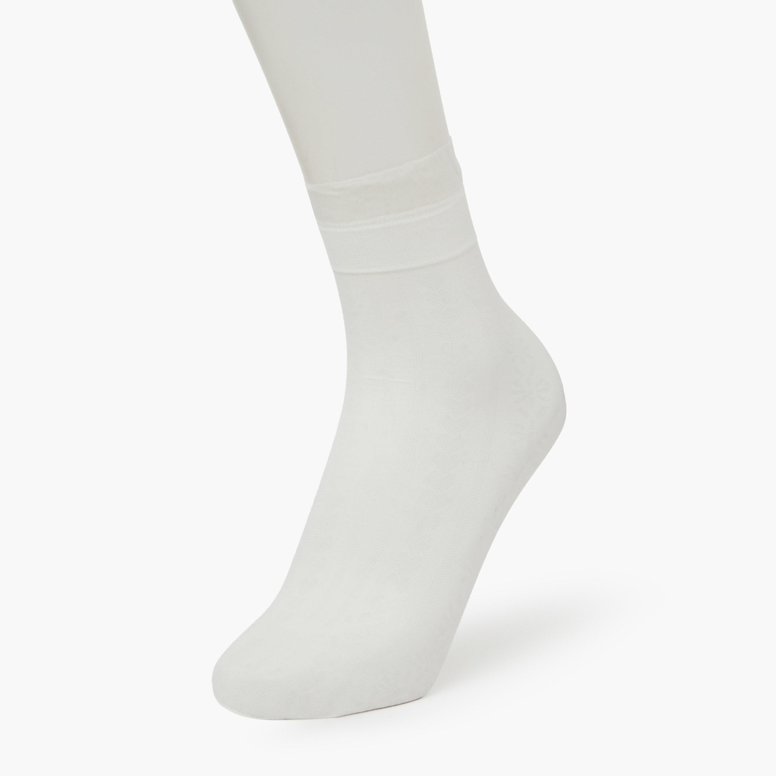 ستايلي - عبوة من 3 جوارب بيضاء منقطة-women-socksandstockings-image-2