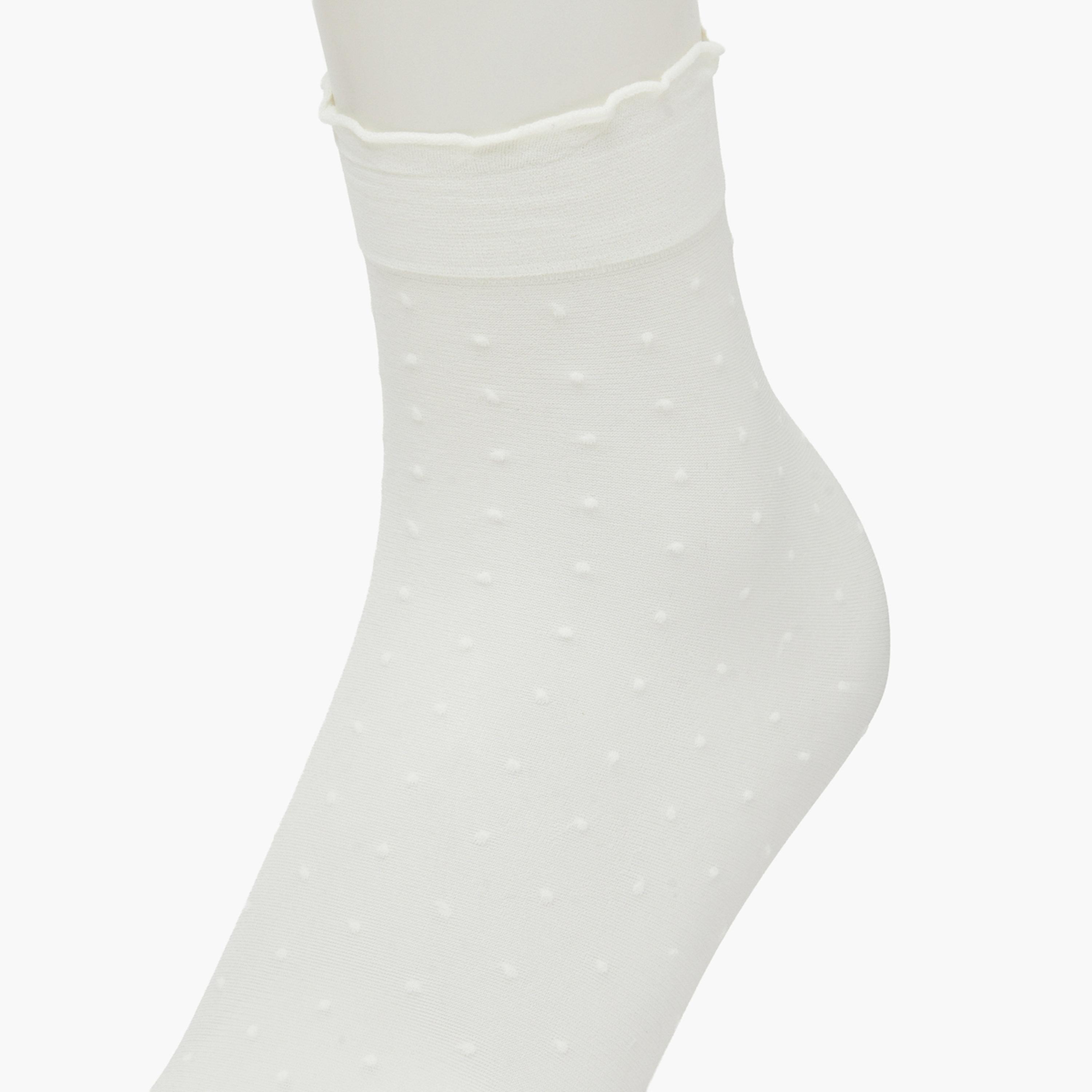 ستايلي - عبوة من 3 جوارب بيضاء منقطة-women-socksandstockings-image-7