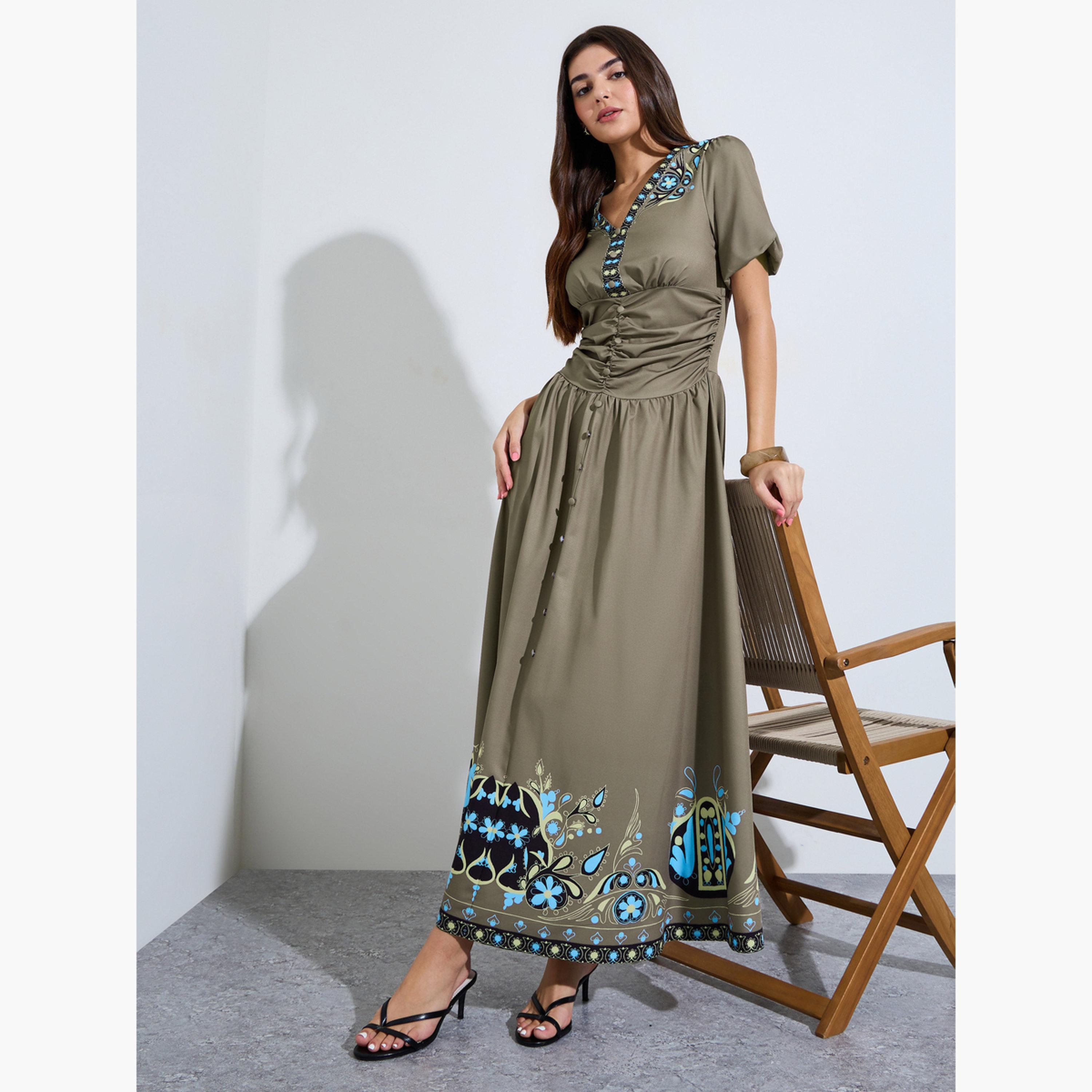 فستان طويل بحافة واسعة وطبعة بليسمنت-women-clothing-dresses-image-3