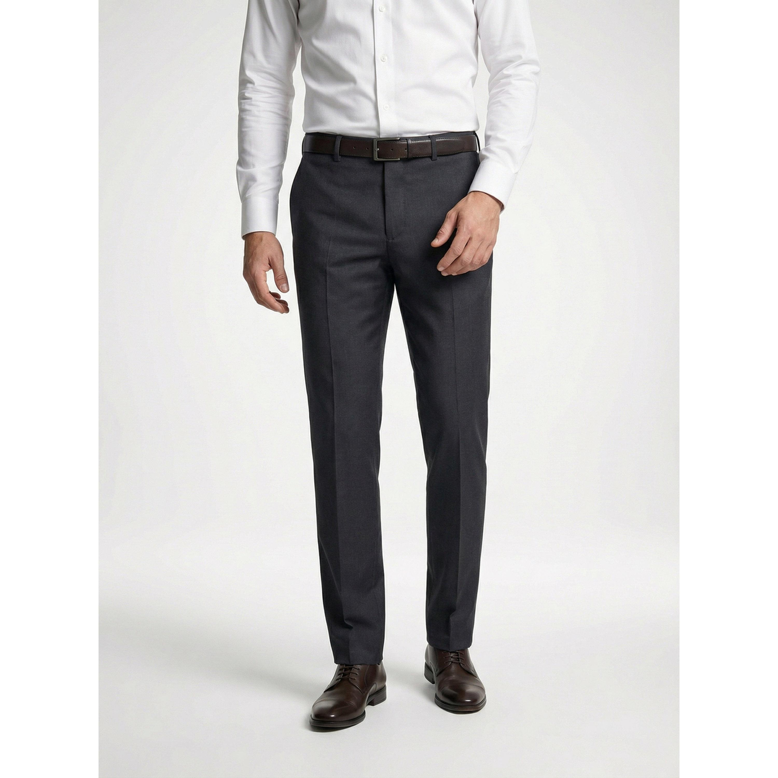 بنطال سادة بقصة هيكلية باللون الأسود-men-clothing-trousersandchinos-trousers-image-1
