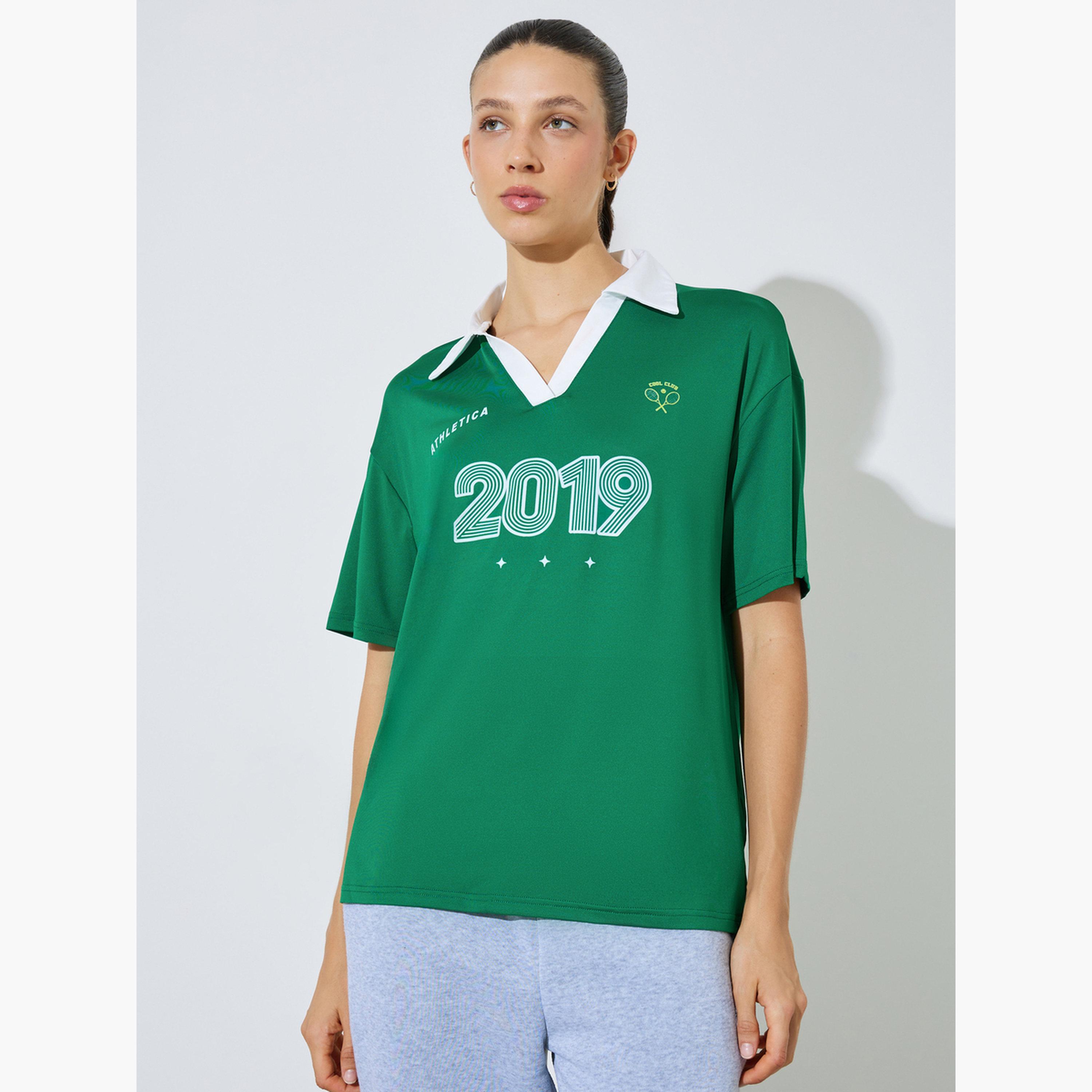 ستايلي - تيشيرت بولو أخضر واسع مفتوح الياقة-women-clothing-tshirts-image-1