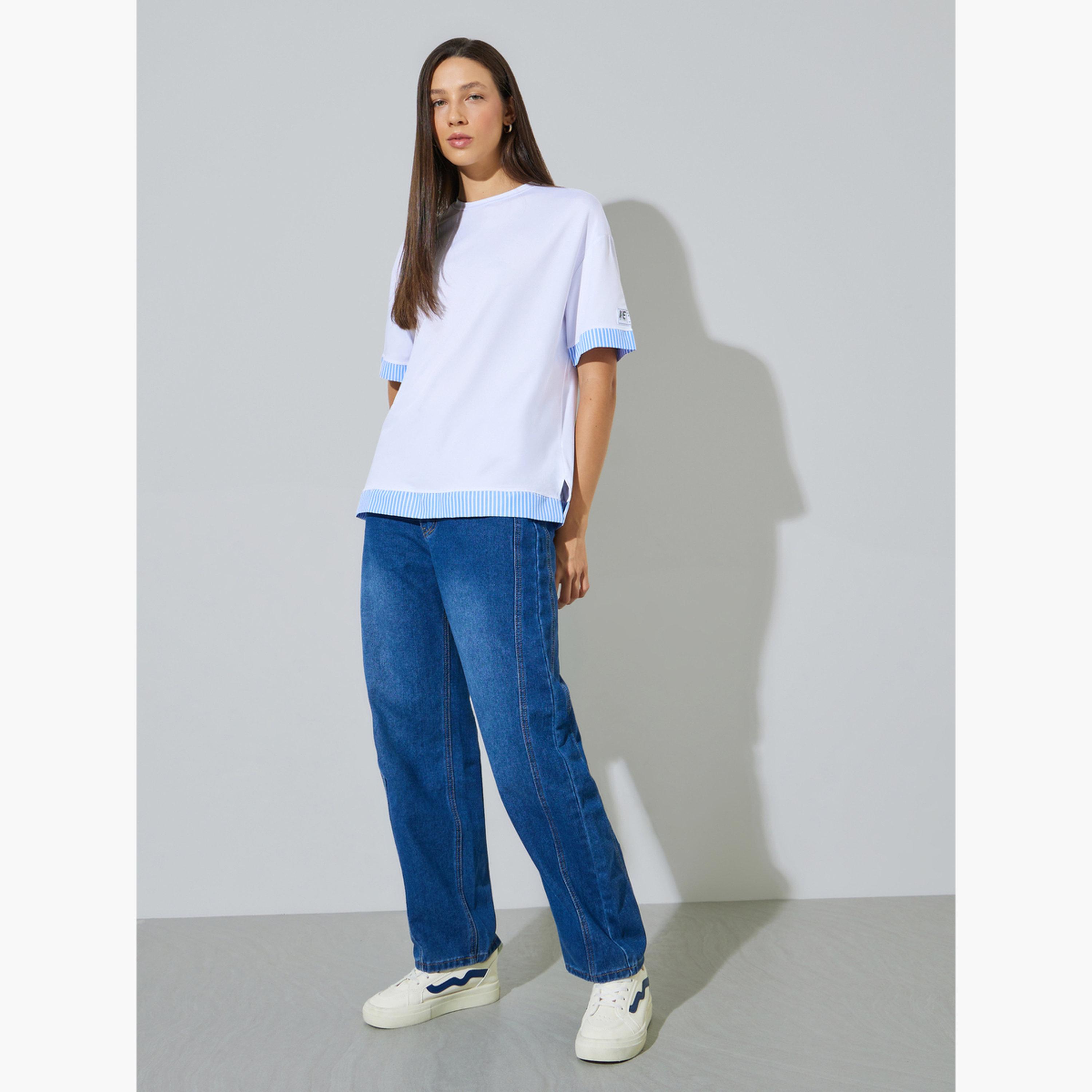 ستايلي - تيشيرت أبيض مخطط ذو حواف متعددة الطبقات-women-clothing-tshirts-image-2